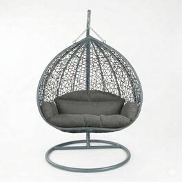 LeisureMod - Recluse Teardrop Grey Wicker Hanging Egg Chair - Modern Indoor Outdoor Swing with Stand & Quick-Dry Cushion - Graphite Grey