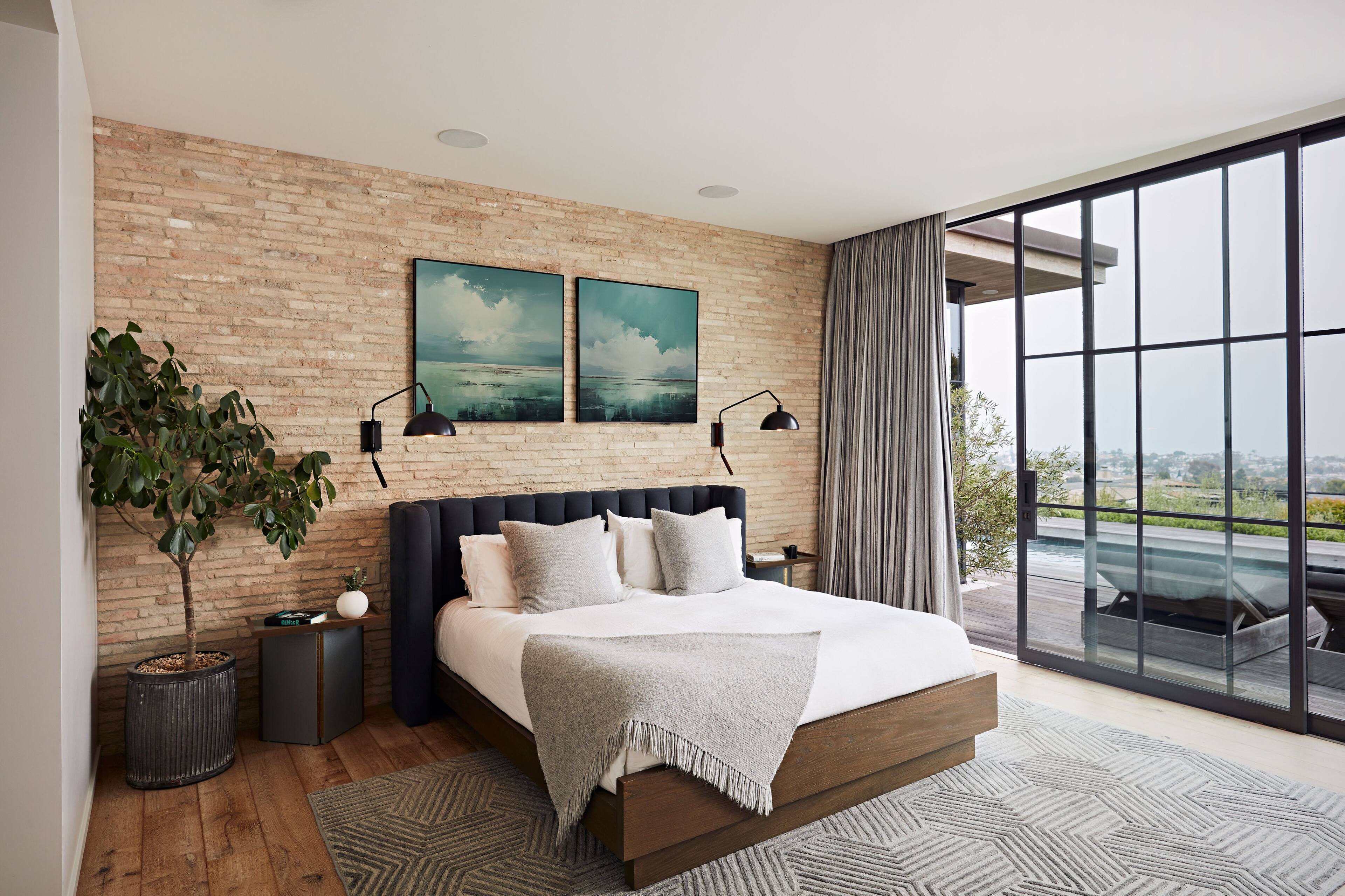 Back. Definitive Technology - Dymension CI Mounting Bracket for Dymension CI DC-65 Speakers - Black.