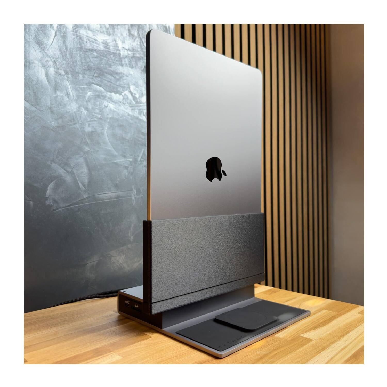 Back. Brydge - Brydge ProDock Duo TB4 Docking Station for MacBook Pro 14 Inch (Space Gray).