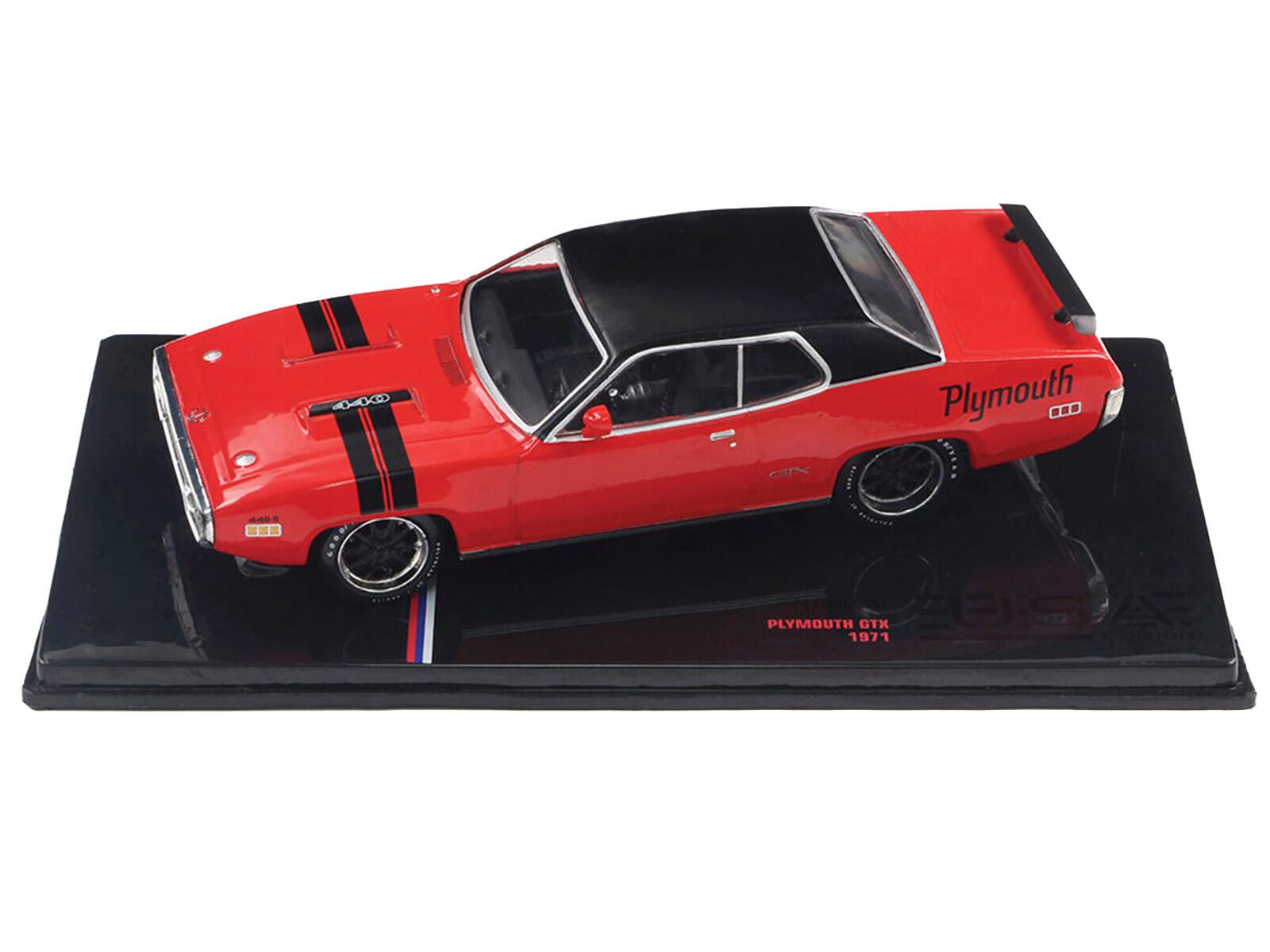 4 CR Plymouth .. PLYMOUTH GTX 1971