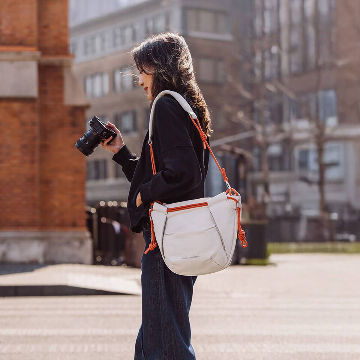 Alt View 3. PGYTECH - PGYTECH OneGo Rope Strap Bag - Lilac.