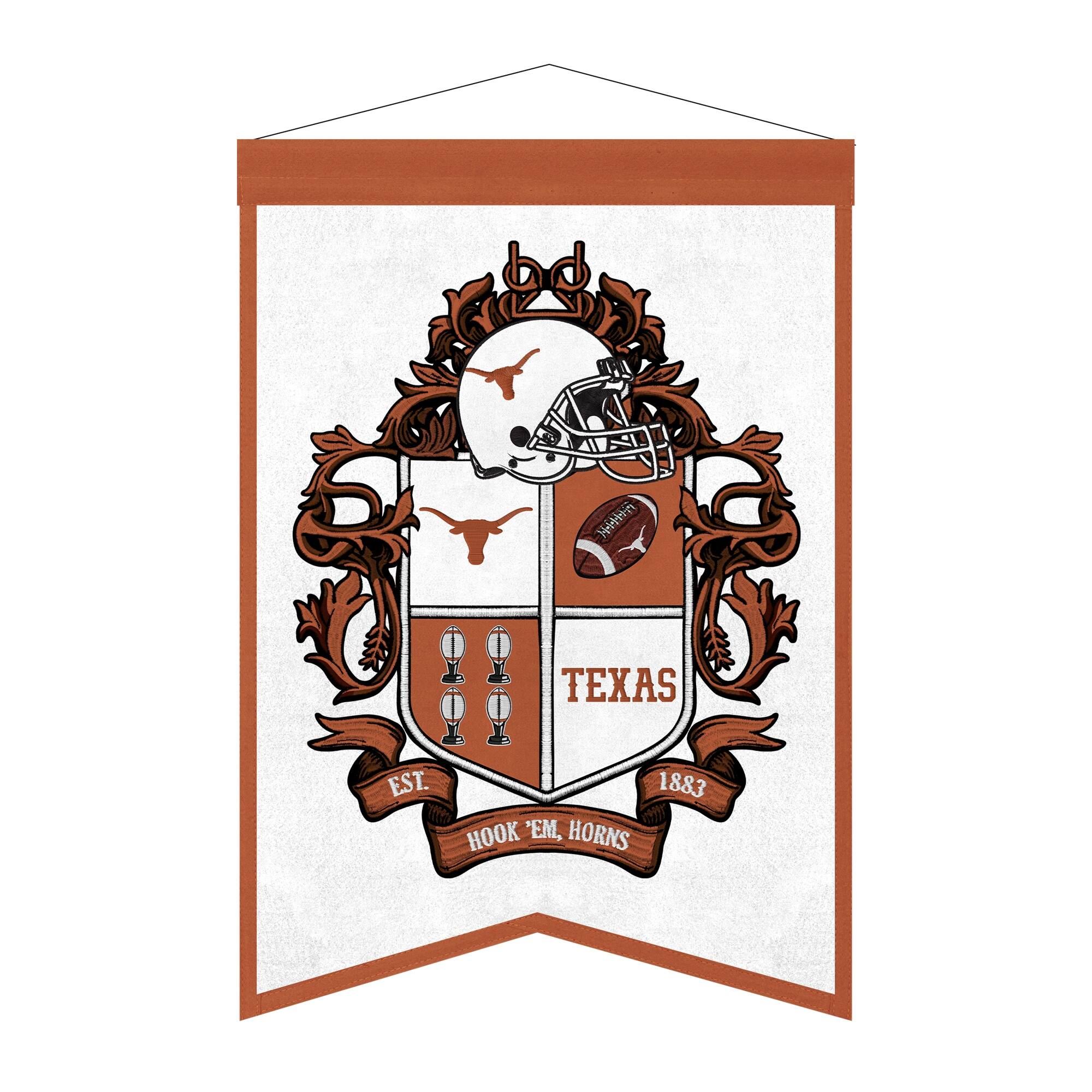 bd  
TEXAS  
EST. 1883  
HOOK 'EM, HORNS