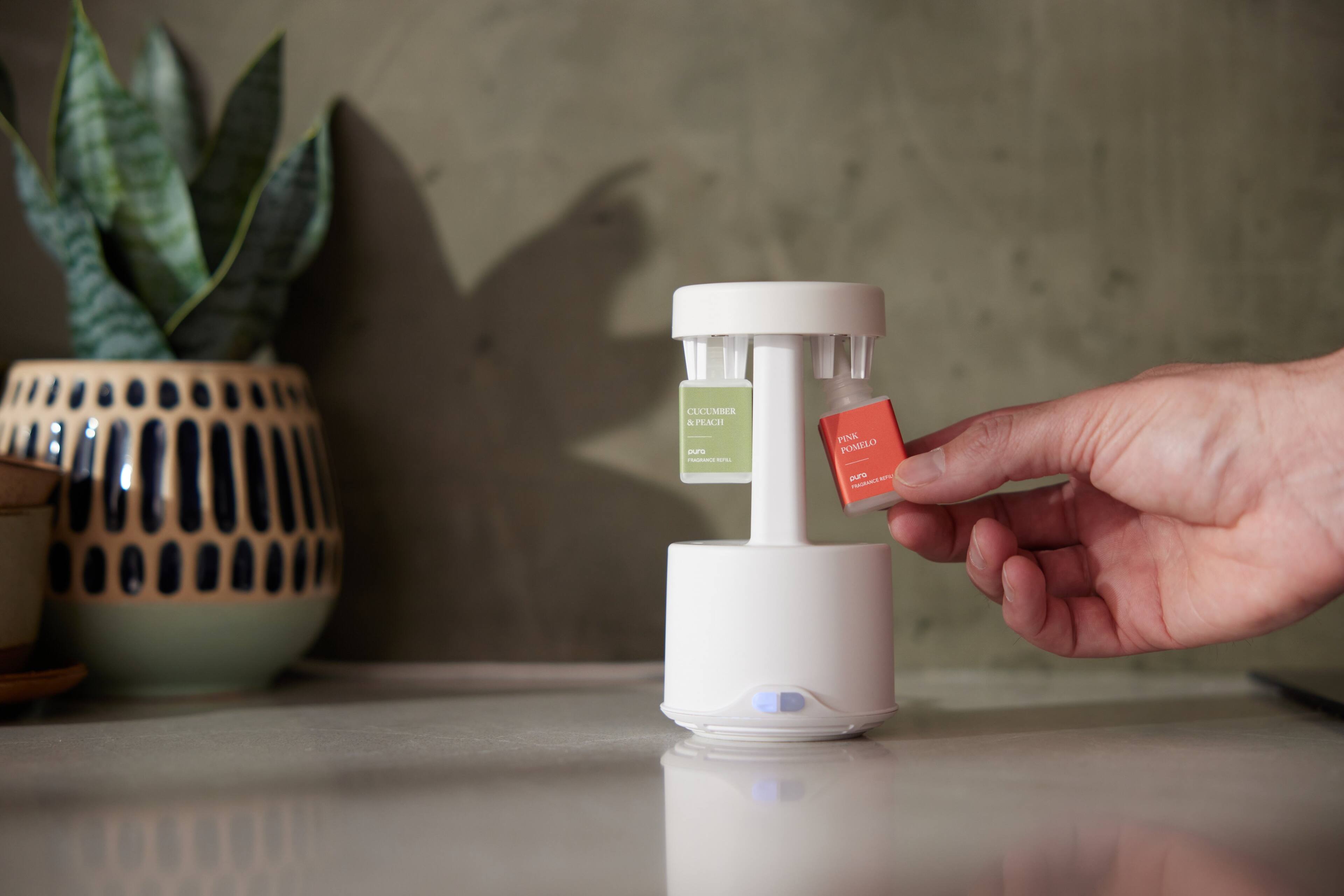 The text on the image reads "Cucumber Peach UFO - Pink Pomelo - Pineapple - Mango -".