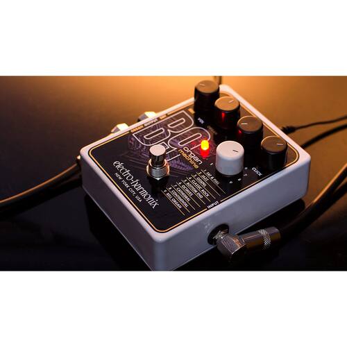 HON B organ 2, NEW l & 1BAF 4 ZIV & L COTME  
electro-harmonix  
YORK CITY, USA  
BELL CONTINENTAL ORGAN  
OCTAVES BOTTOM  
GLASSIC  
1 INPUT  
CLICK