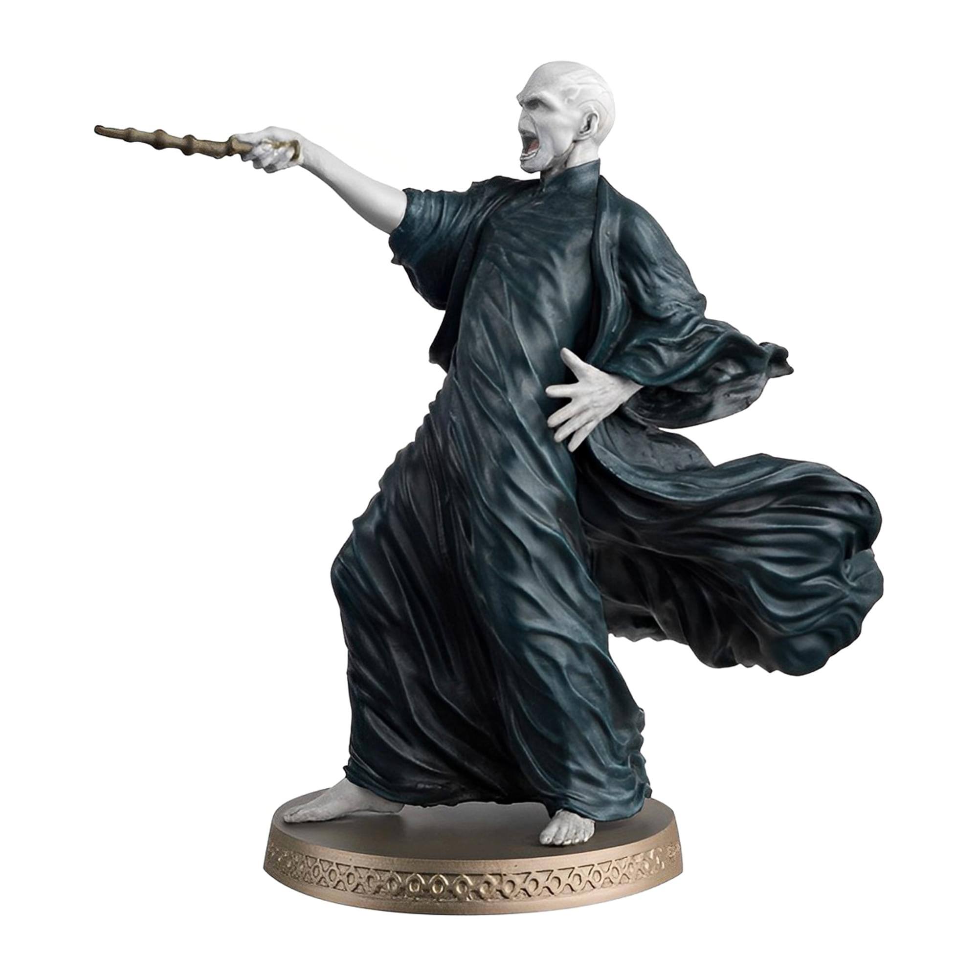 Alt View 10. Harry Potter - Eaglemoss Harry Potter Wizarding World 1:16 Figure | 002 Voldemort - Black.