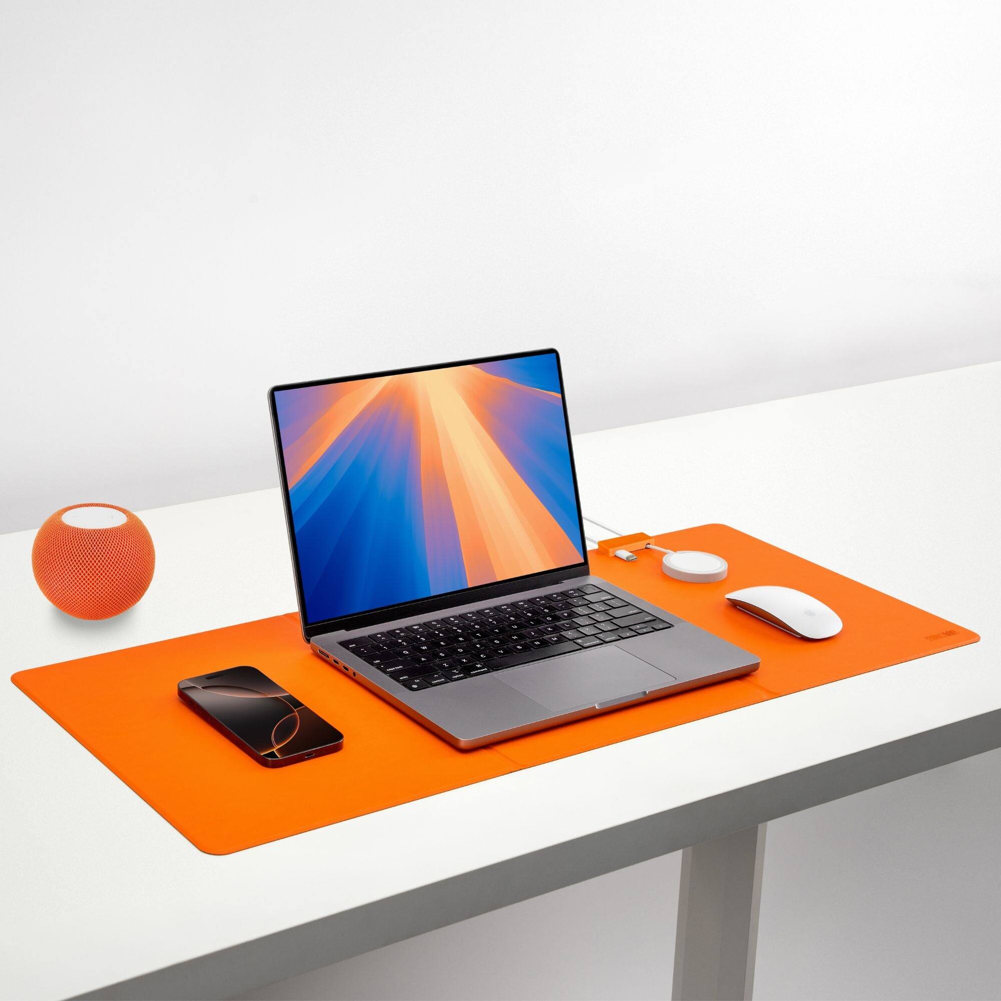 Back. Function 101 - WorkPad  with Cable Manager  - Orange - Orange.