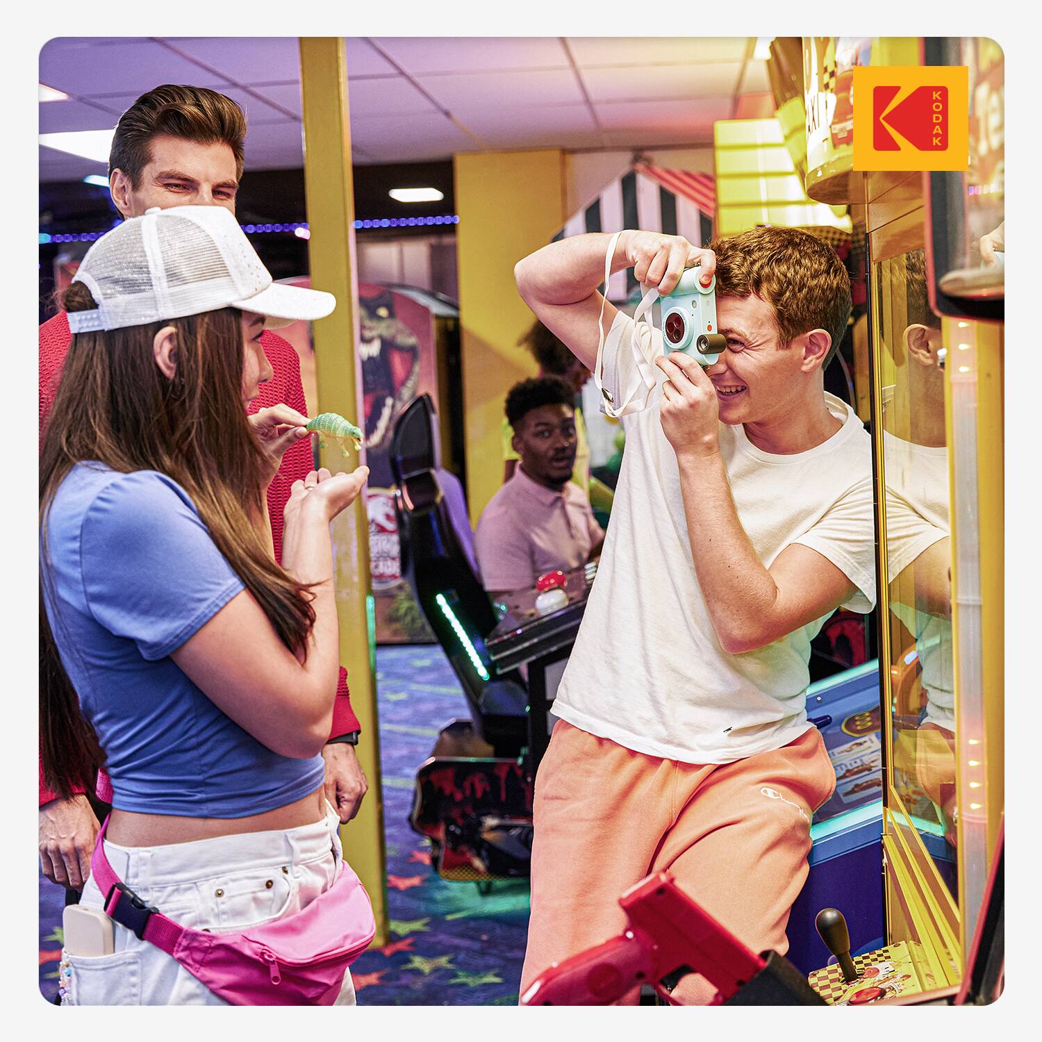 Alt View 7. Kodak - Smile+ Wireless 2x3 Digital Instant Print Camera with Effect Lenses & Zink Technology - Fuchsia.