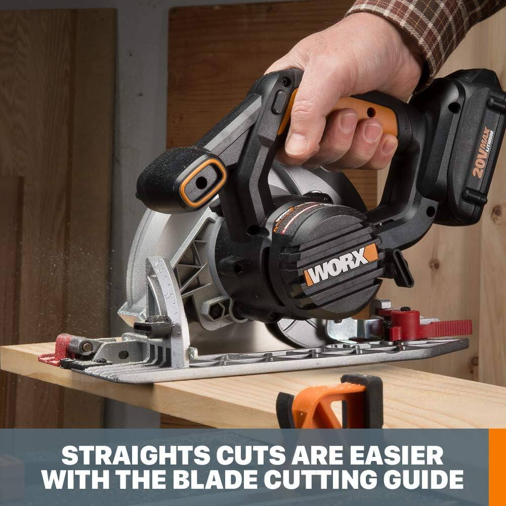 Straight cuts are easier with the blade cutting guide.