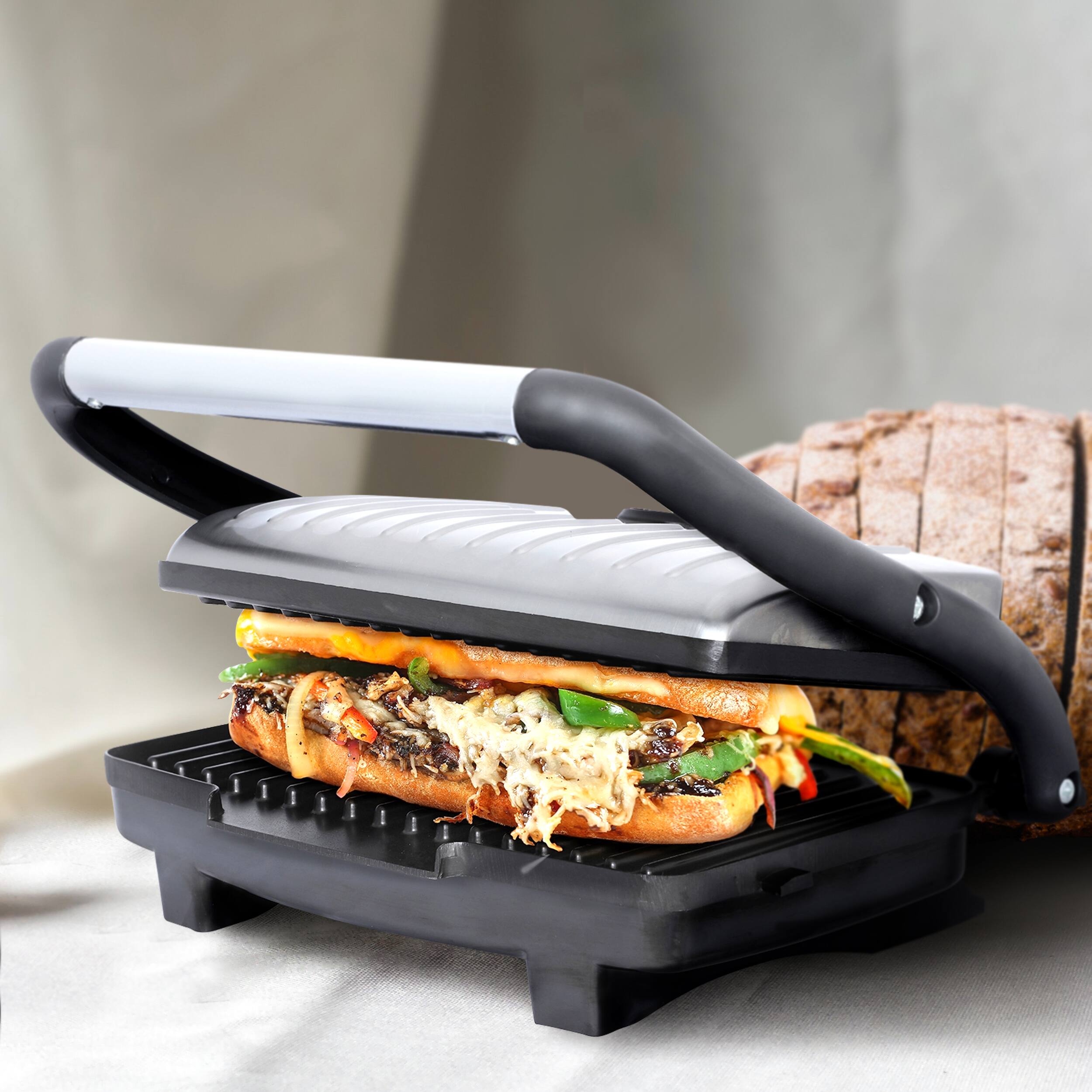 Alt View 1. Brentwood - Brentwood Select TS-611 Compact Non-Stick Panini Grill & Sandwich Maker - Silver.