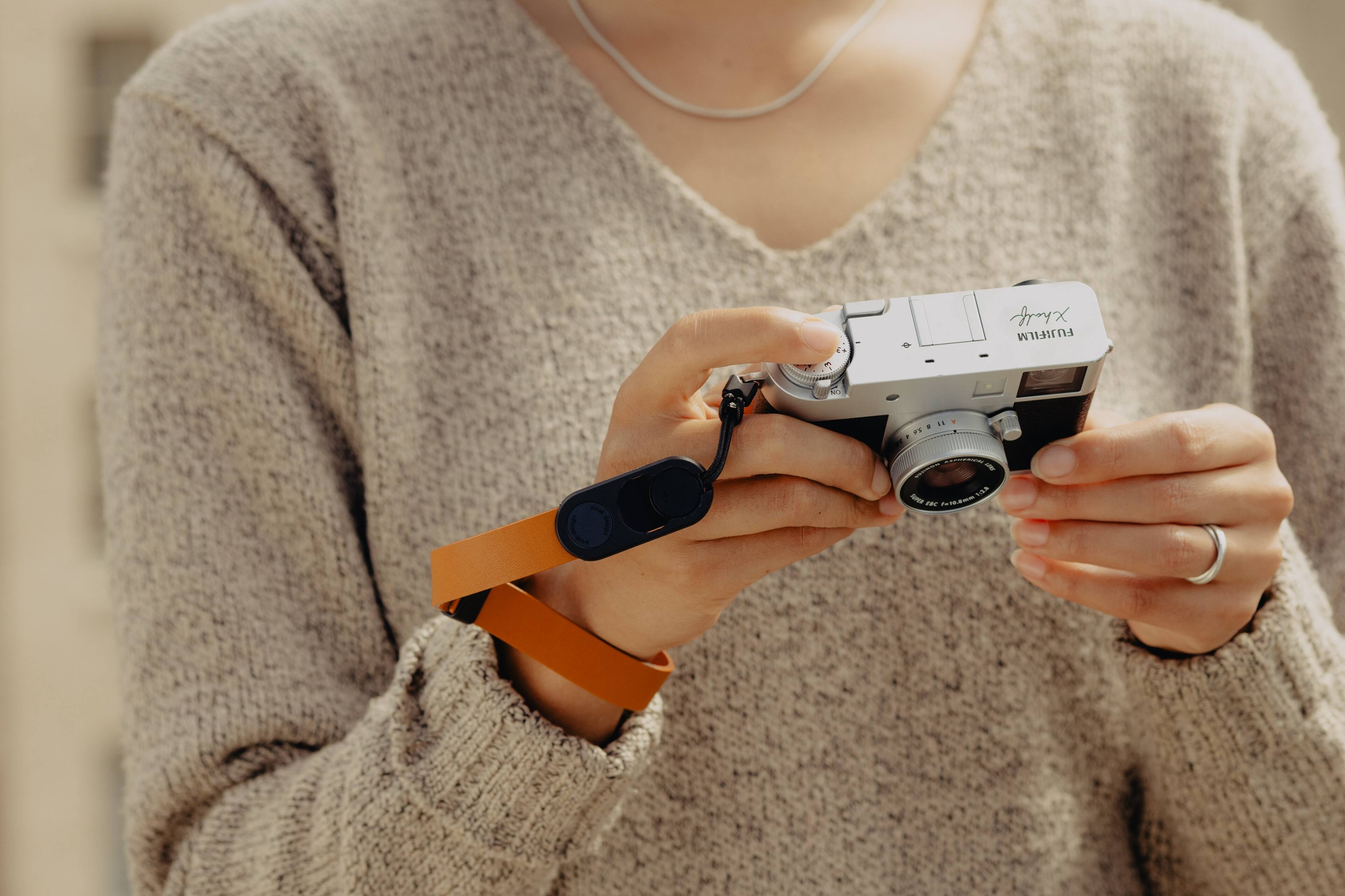 Fujifilm X-Pro1  
Fujifilm  
Fujinon Lens  
1:1.4/35mm