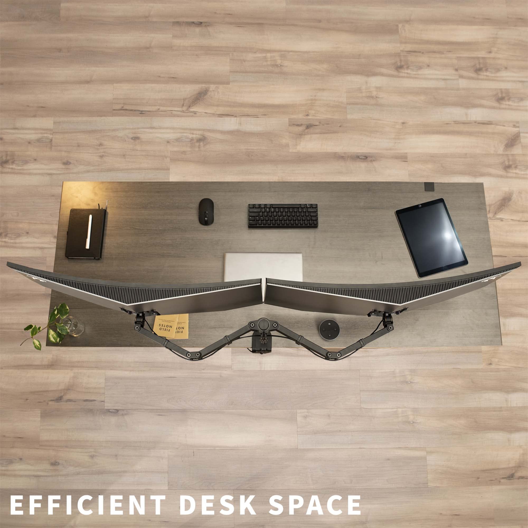 EFFICIENT DESK SPACE