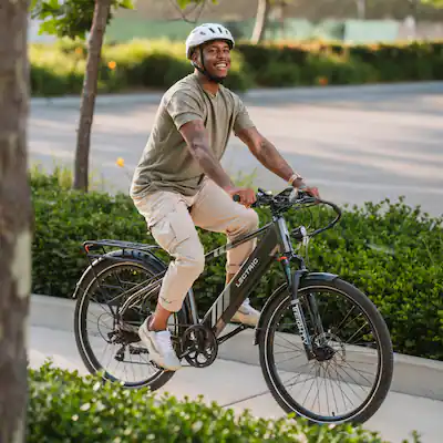 Lectric eBikes XPress 750 High Step Long Range eBike: 60 miles Max