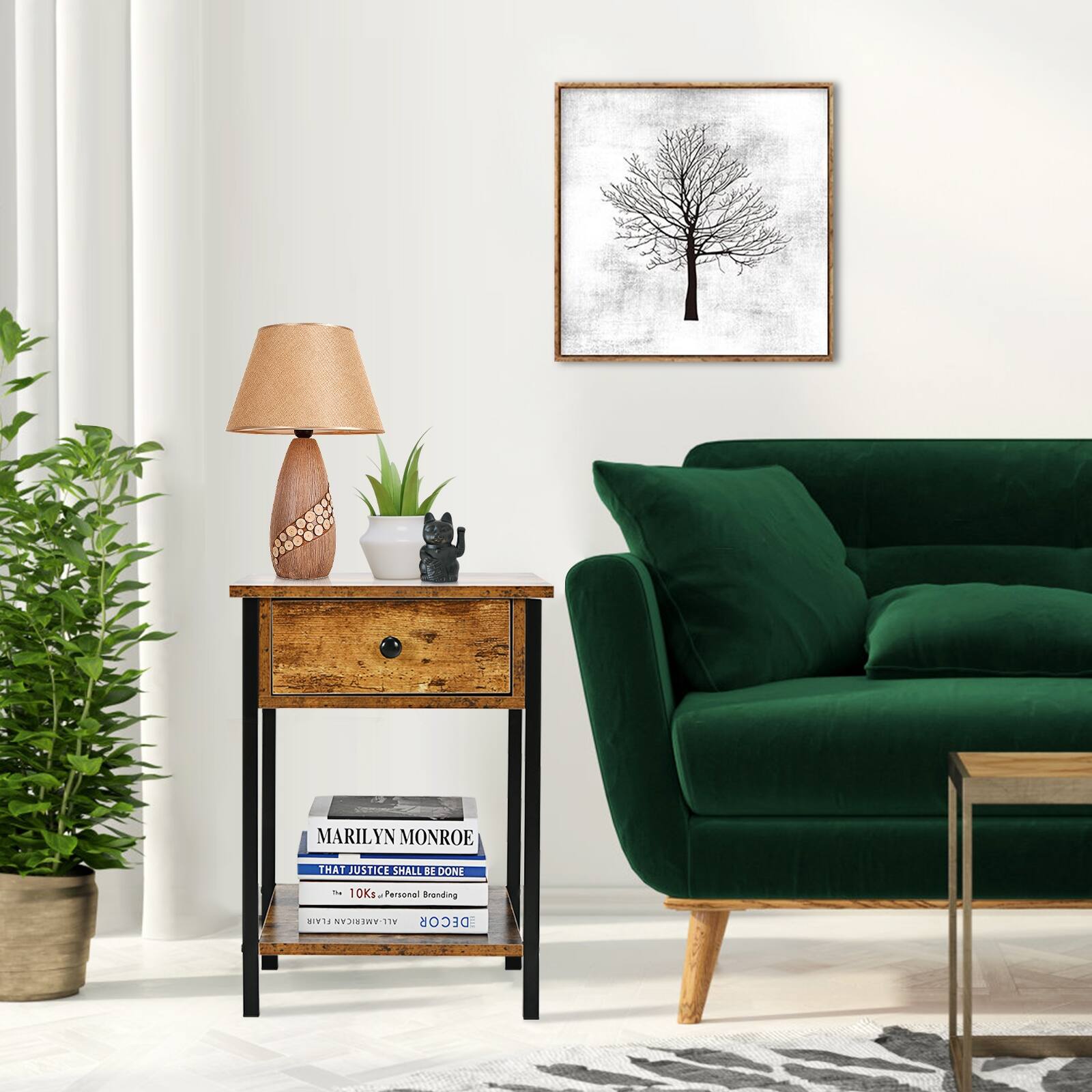 MARILYN MONROE
THAT JUSTICE SHALL BE DONE
10Ks: Personal Branding
FLAIR LAMERICAS
DECOR