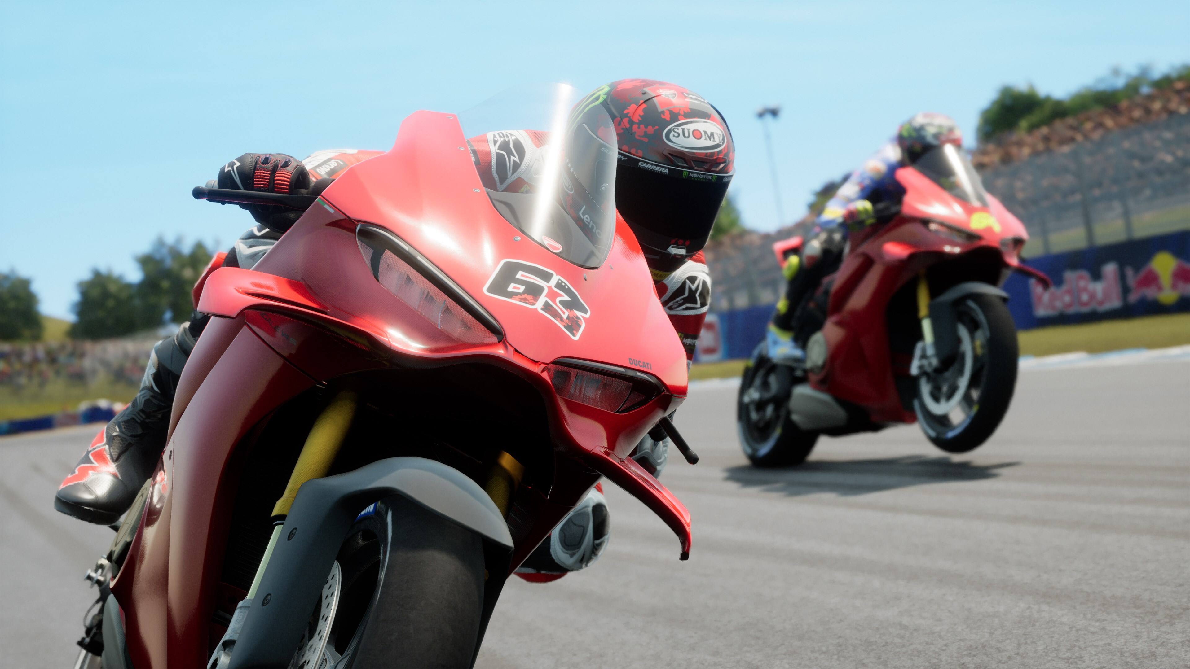 OAOU SUOMY SU M 1 C n - Lene MA M 63 DUCATI edBull