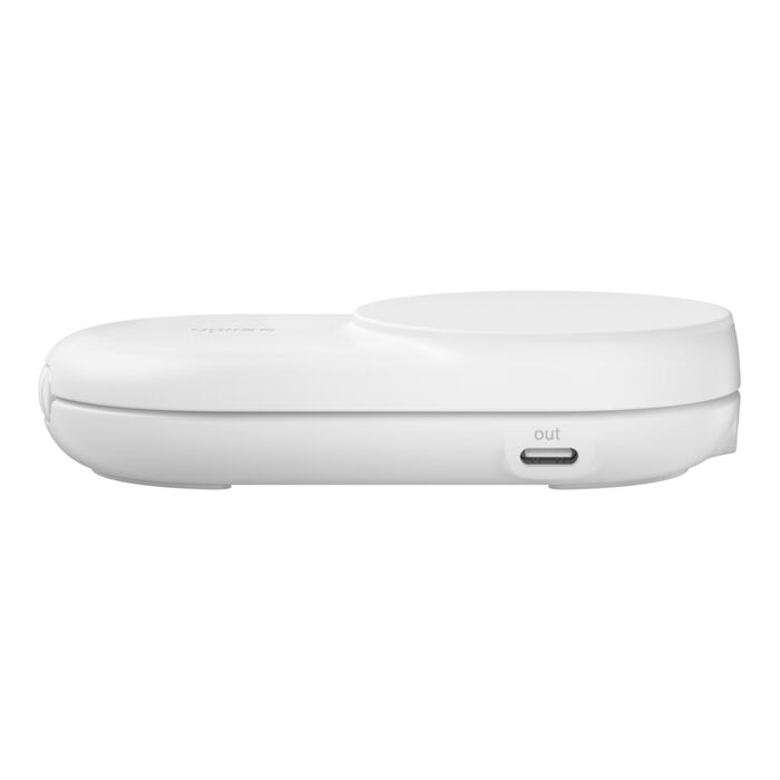Alt View 4. Belkin - UltraCharge 2-in-1 Foldable Magnetic Charger with Qi2 25W - White.