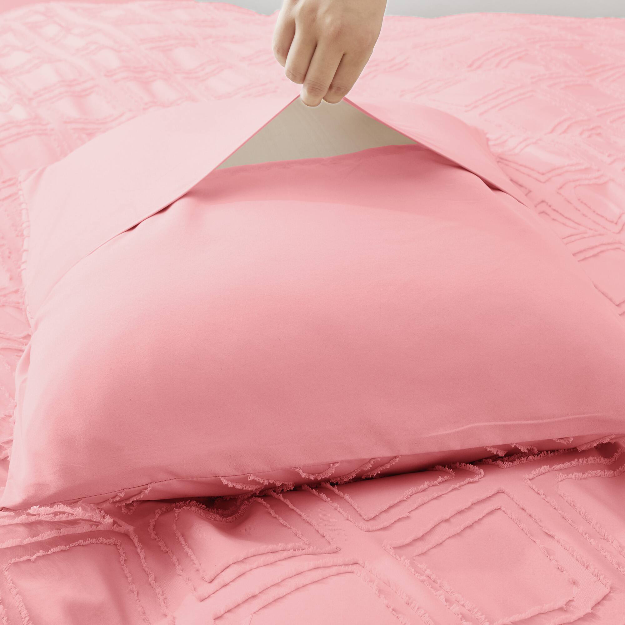 Back. Peace Nest - Peace Nest Tufted Clipped Jacquard Geometric Duvet Cover & Pillowcase Set - Square Pink.