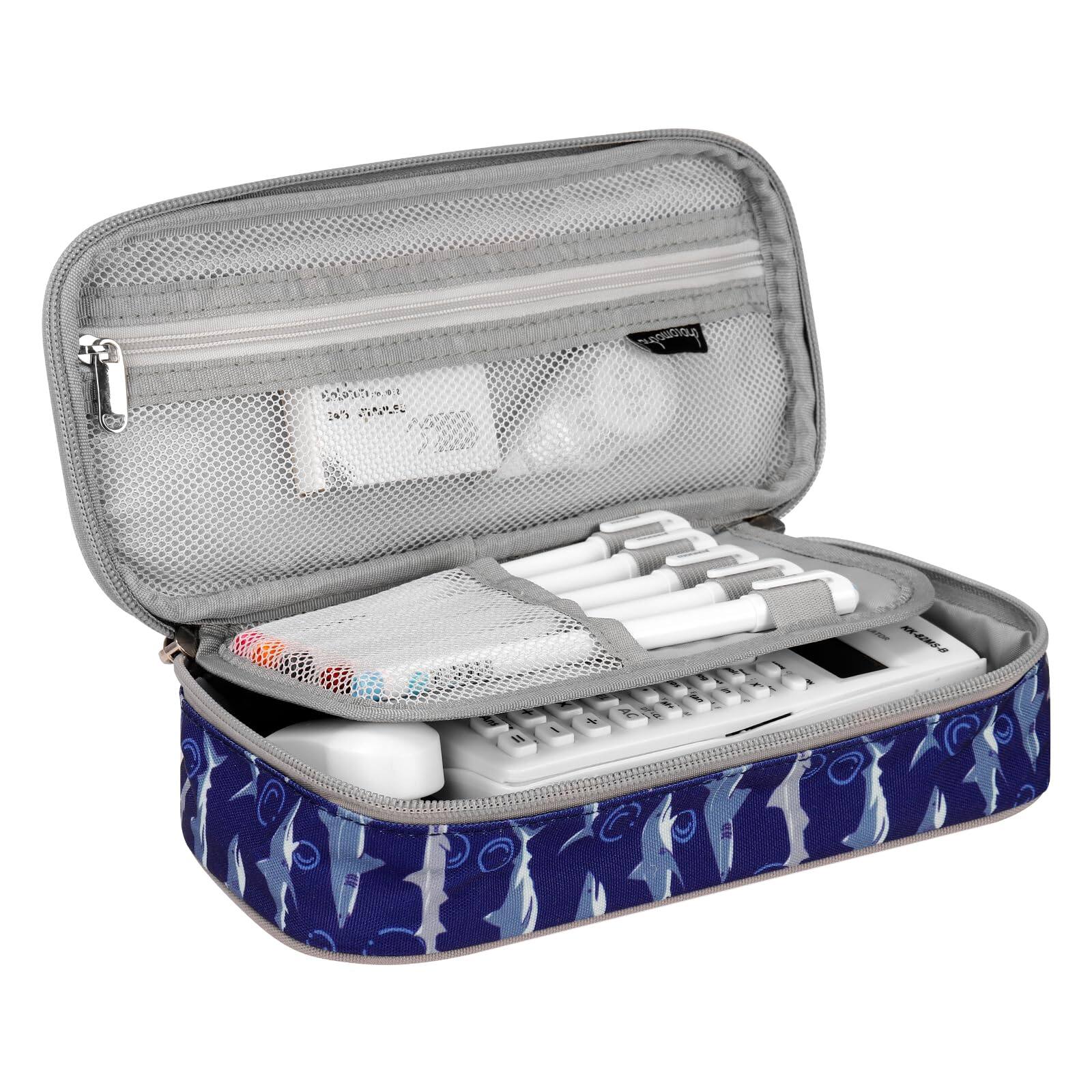 Sure, here is the corrected text:

- "Made in China"
- "100% Polyester"
- "145 x 100 mm"