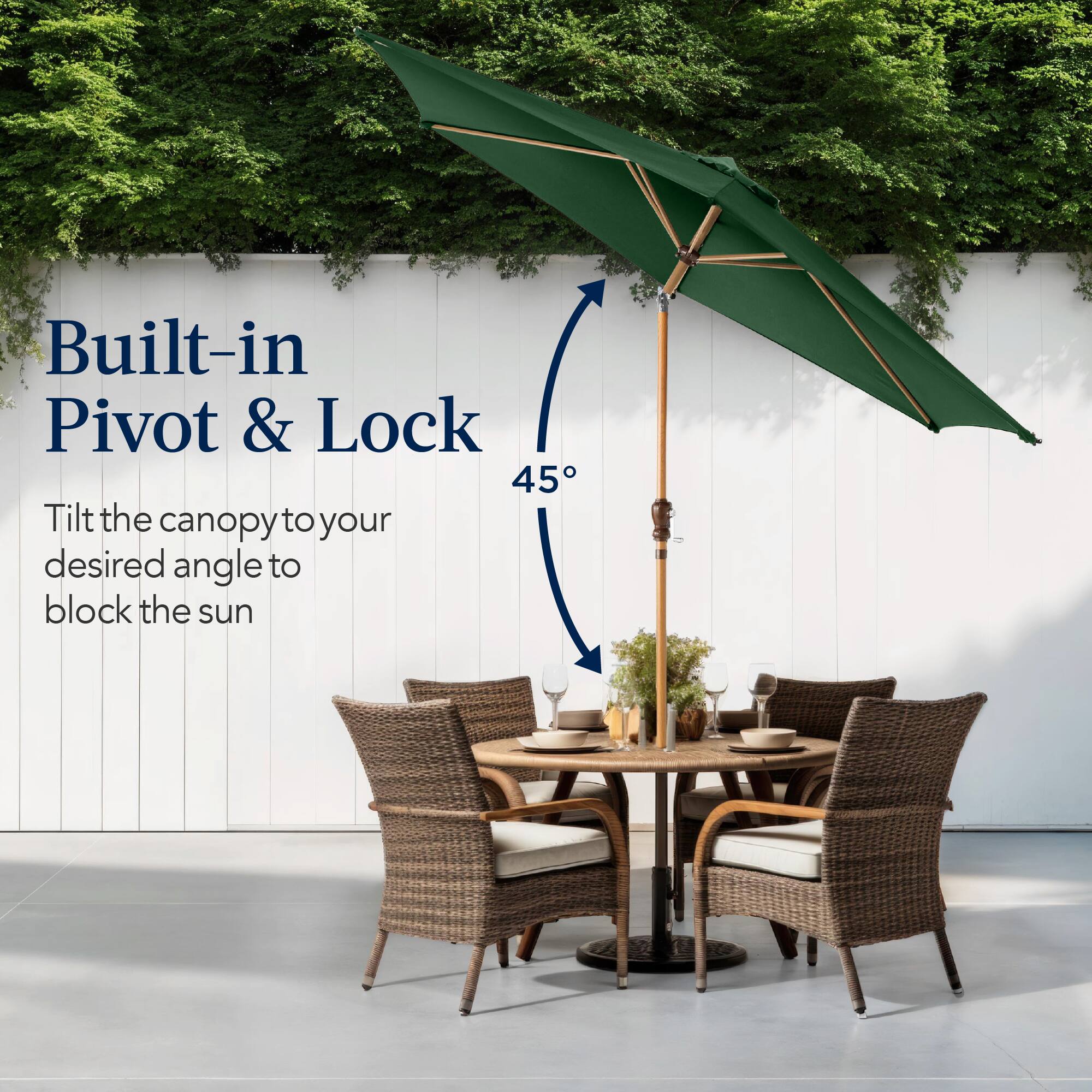 Built-in Pivot & Lock 45°

Tilt the canopy to your desired angle to block the sun.