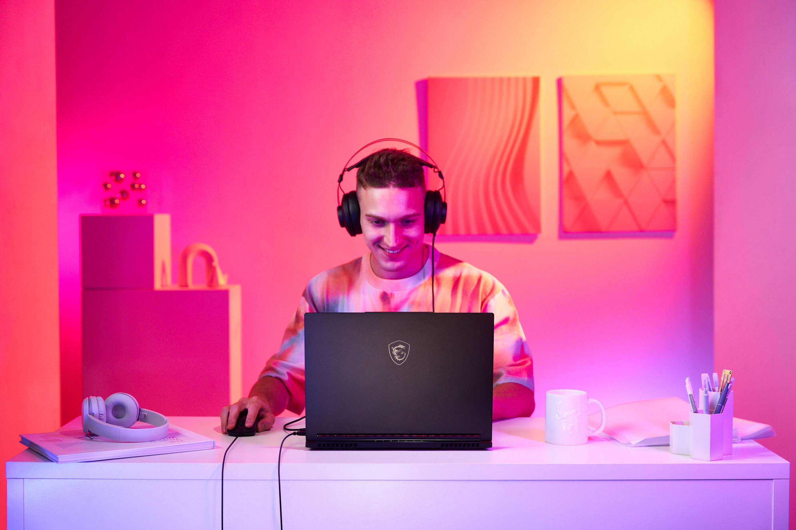 Alt View 14. MSI - Stealth A16 AI+ 16" 240 Hz Gaming Laptop QHD+ - AMD Ryzen AI 9 HX 370 with 32GB Memory - GeForce RTX 5070Ti - 2TB SSD - Core Black, Black.