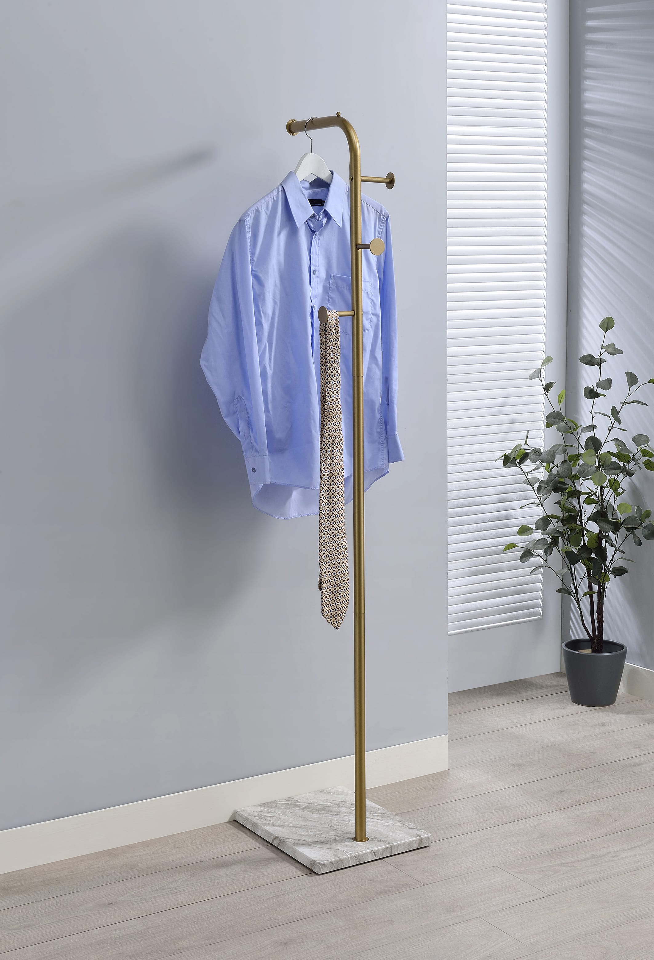 Kings Brand Furniture - Freestanding Coat Rack Stand, Metal Hat & Coat Tree with Marble Finish Base, Curved Arm - Gold