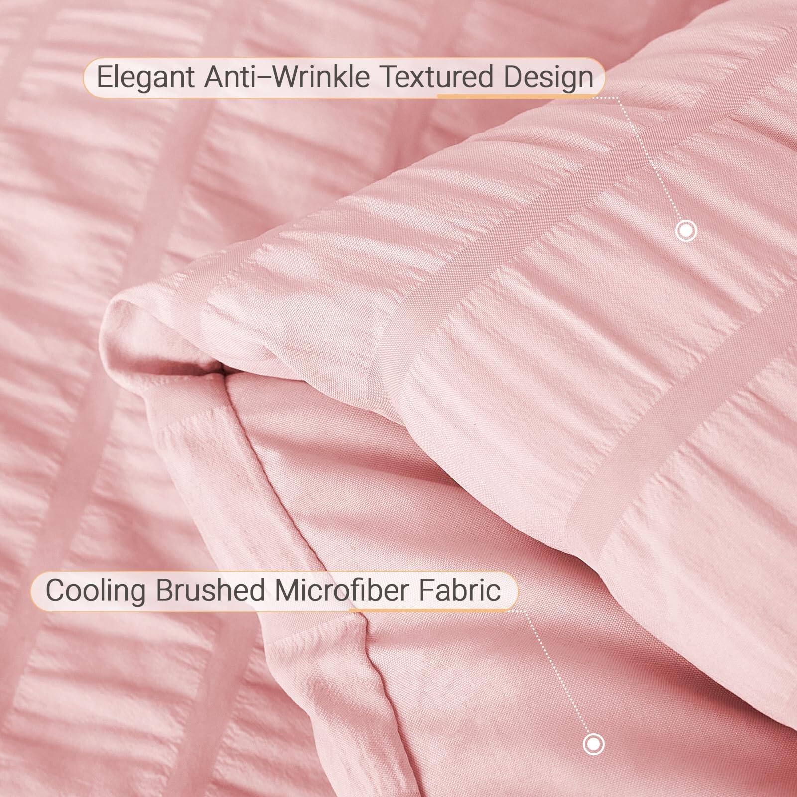 Elegant Anti-Wrinkle Textured Design  
Cooling Brushed Microfiber Fabric
