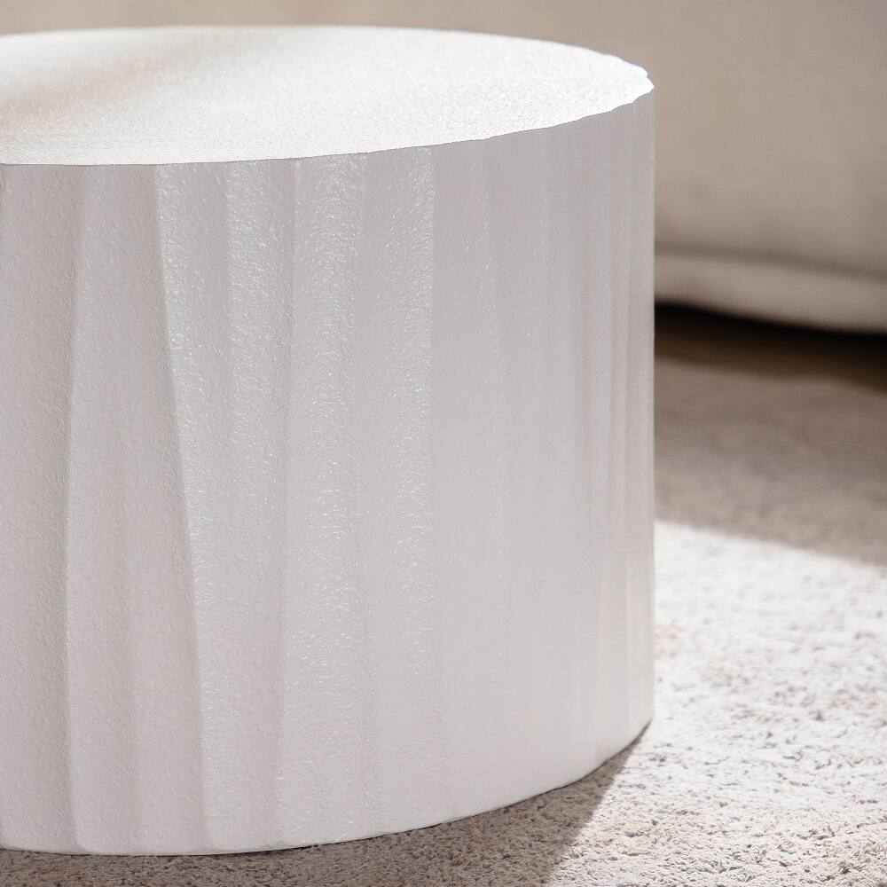 Alt View 2. Loheer - Loheer Nesting Coffee Table Set of 2 Round Wooden Modern Accent Table Fully Assembled - Natural.