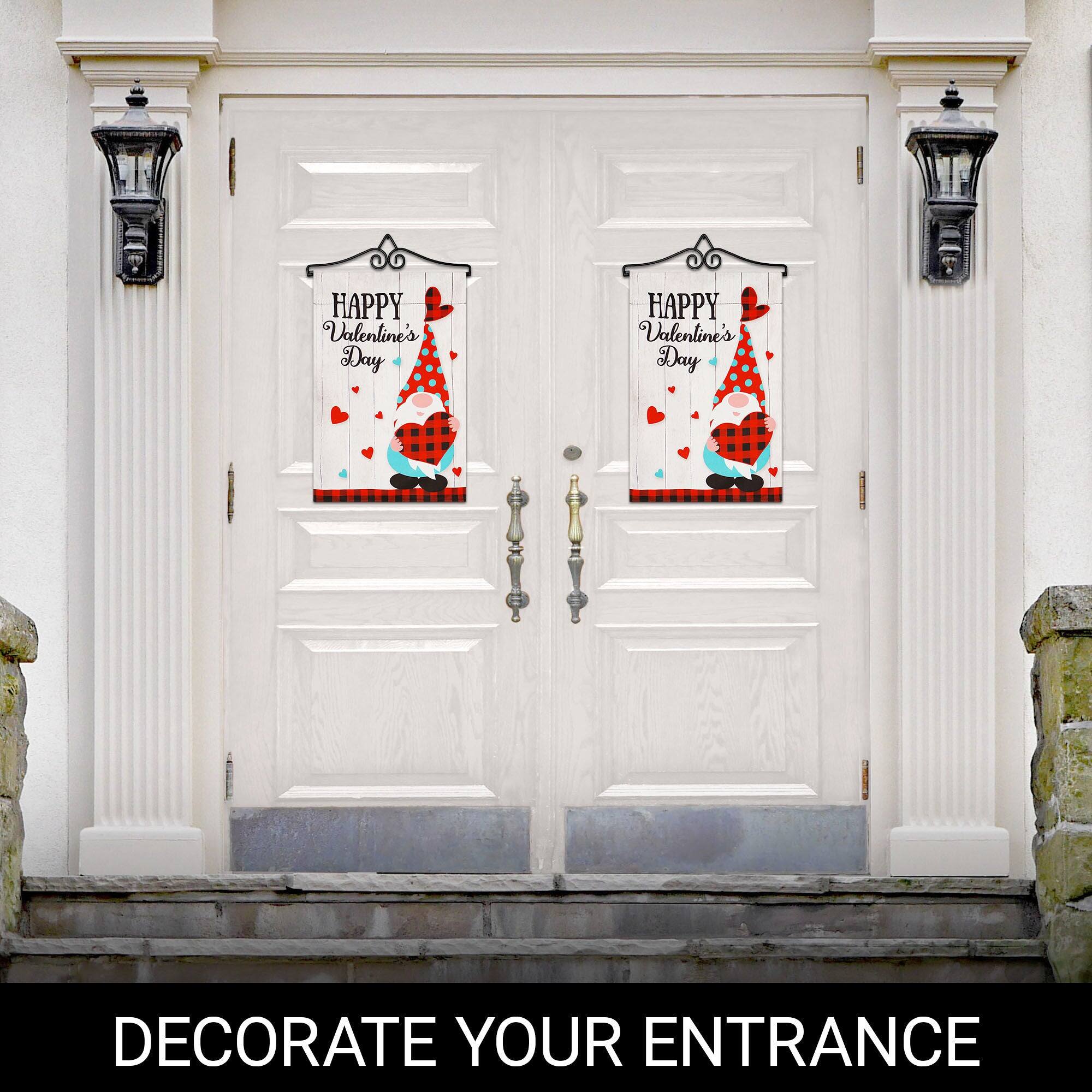 HAPPY Valentine's Day  
HAPPY Valentine's Day  
DECORATE YOUR ENTRANCE