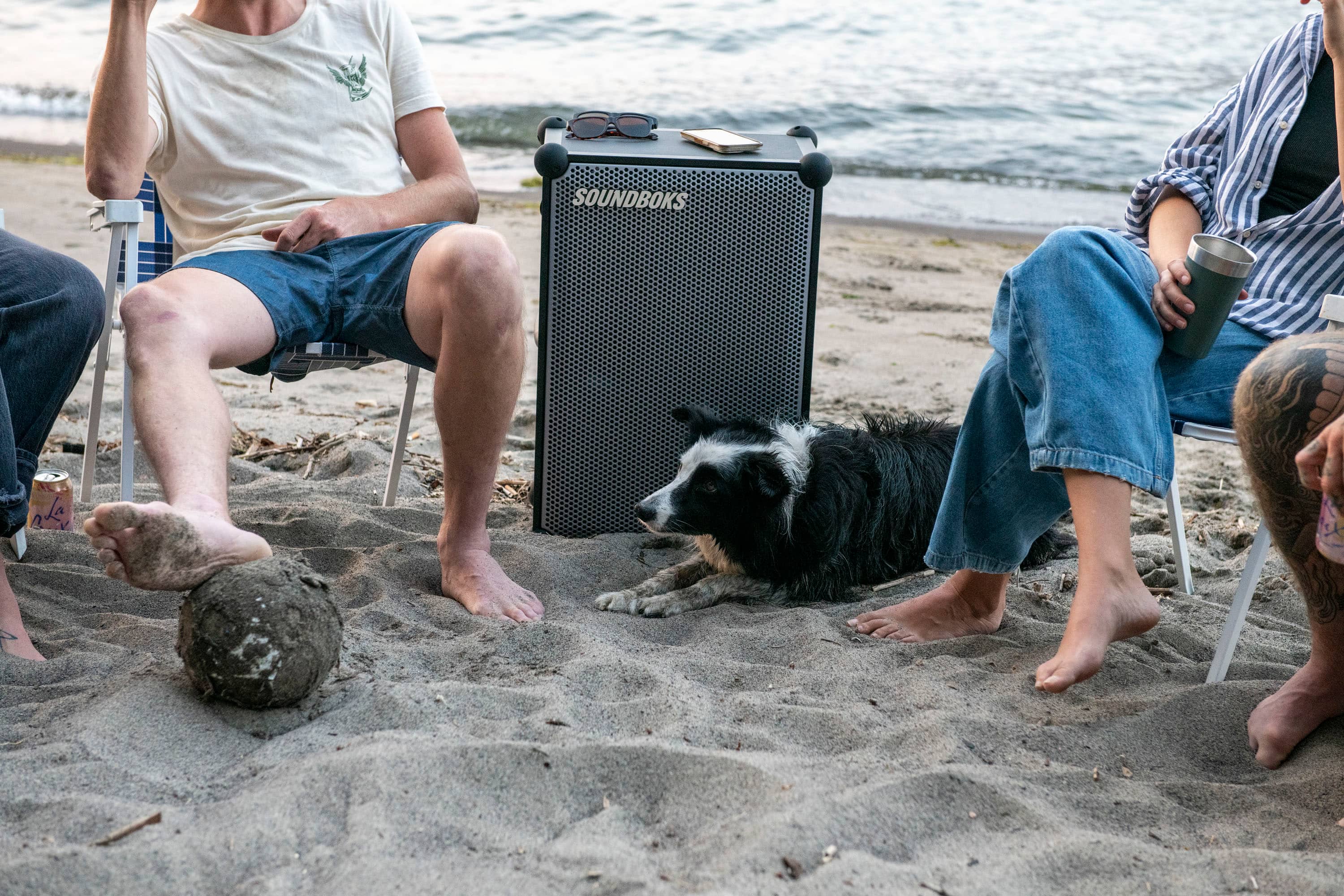 Alt View 12. SOUNDBOKS - 4 - Portable Bluetooth Speaker with Swappable Rechargable Battery - Metallic Gray.