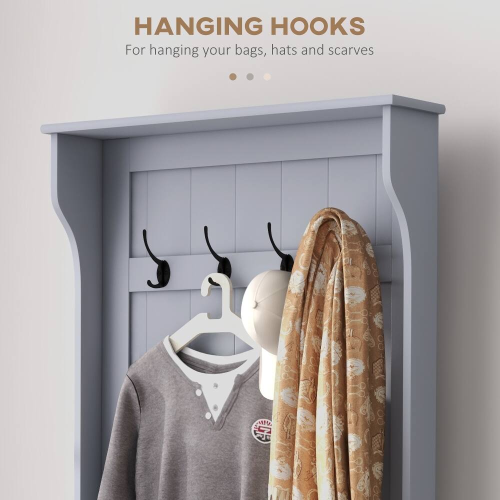 HANGING HOOKS  
For hanging your bags, hats and scarves