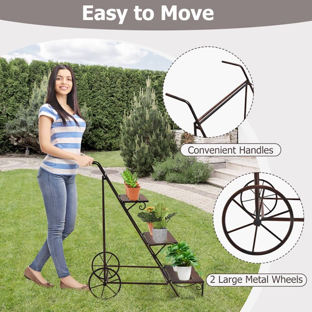 Easy to Move  
Convenient Handles  
2 Large Metal Wheels