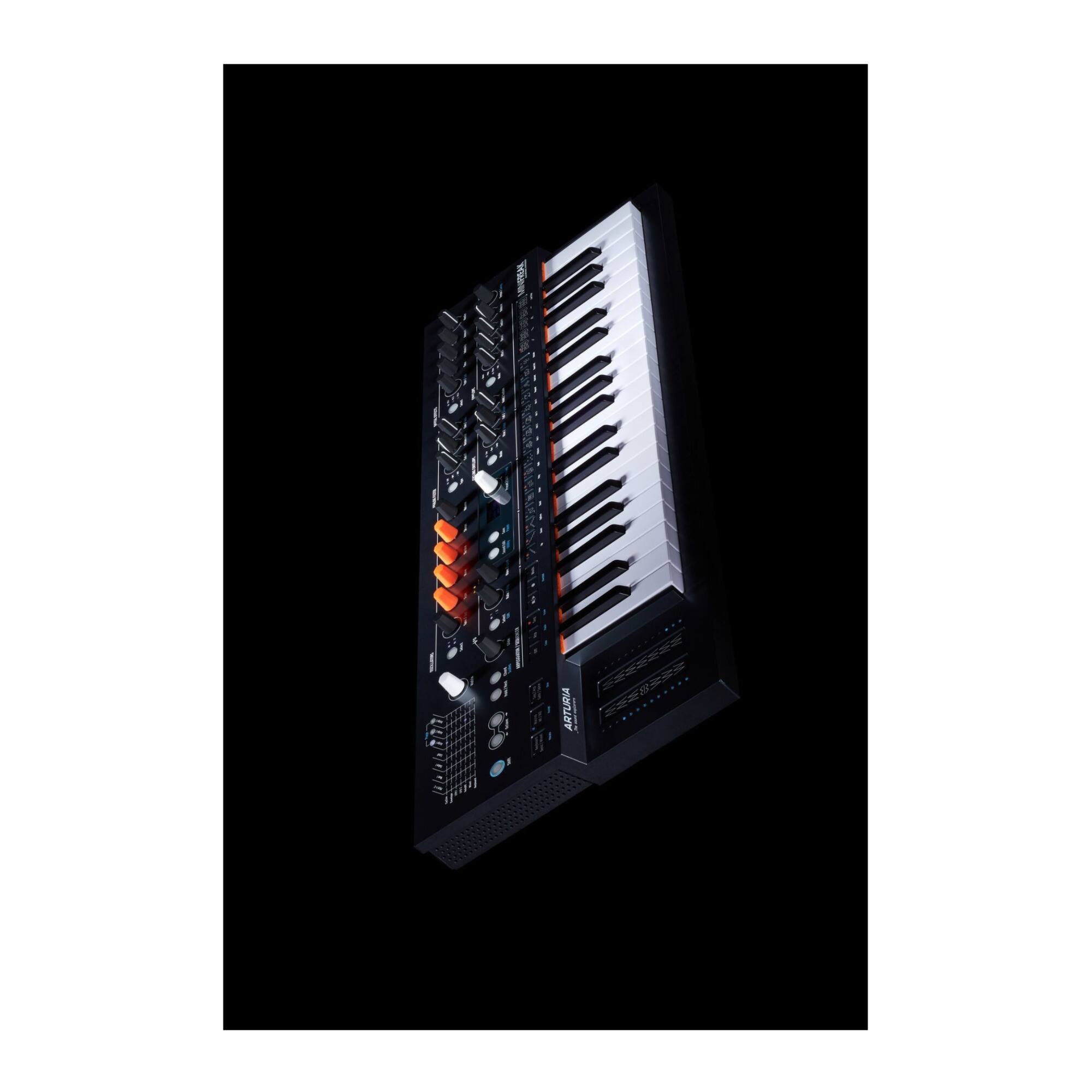 Ilen Ss - 3001  
I .0D.  
d i  
ARTUNIA