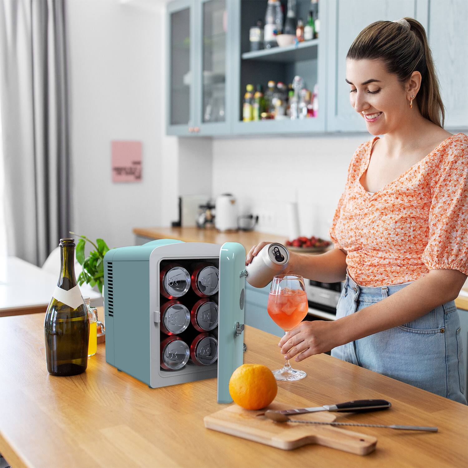 Back. ARCTIC CHEF - 0.5 Cu Ft Retro Personal Mini Fridge Cooler - Blue.