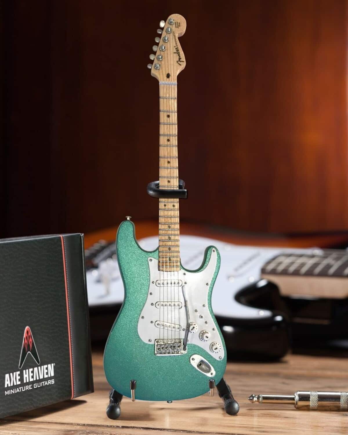 Eric Clapton - Axe Heaven Eric Clapton Aston Martin Almond Metallic Green Finish Fender Stratocaster Mini- COLLECTABLES - Multicolor