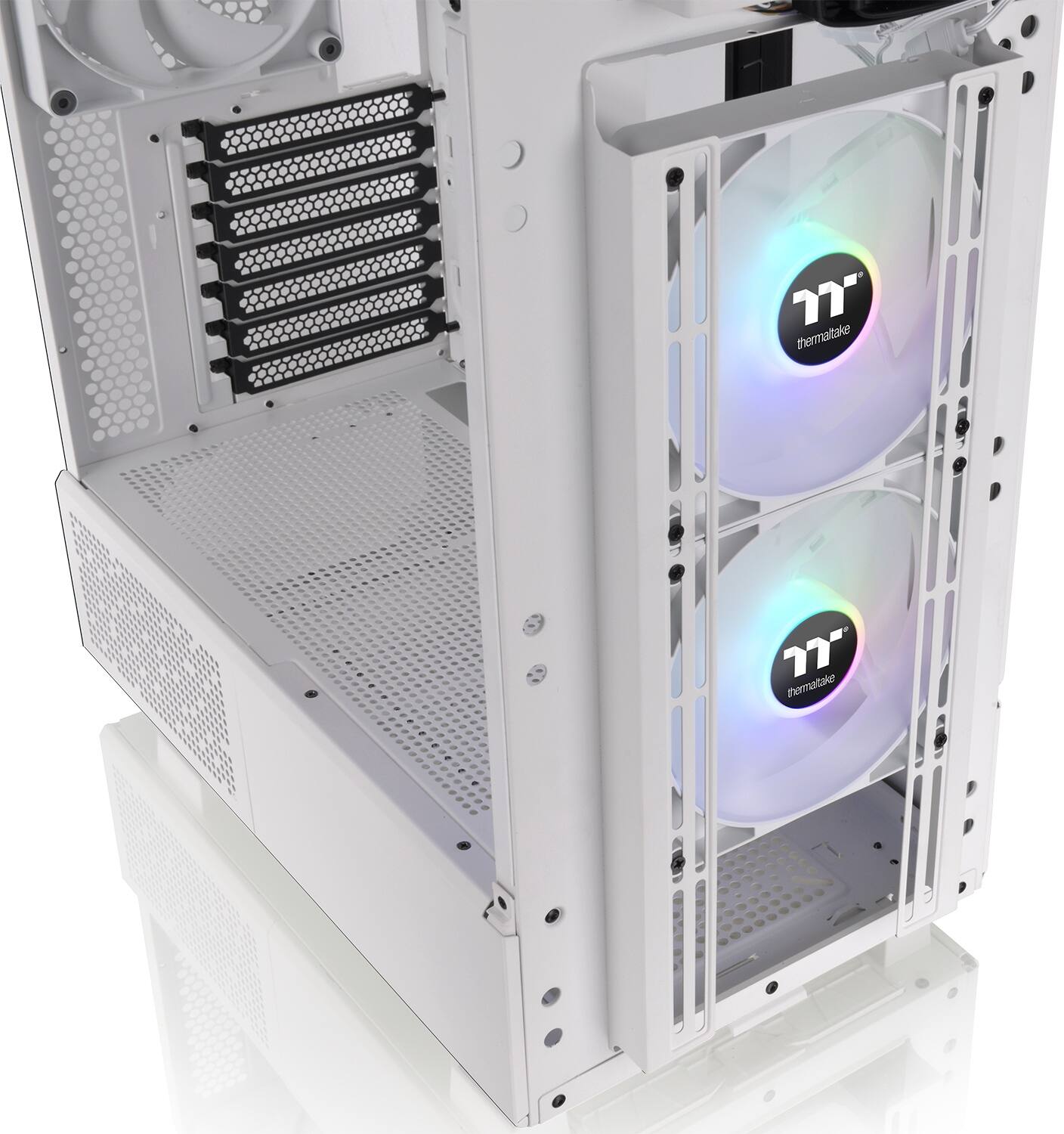 The text on the image reads "M7".