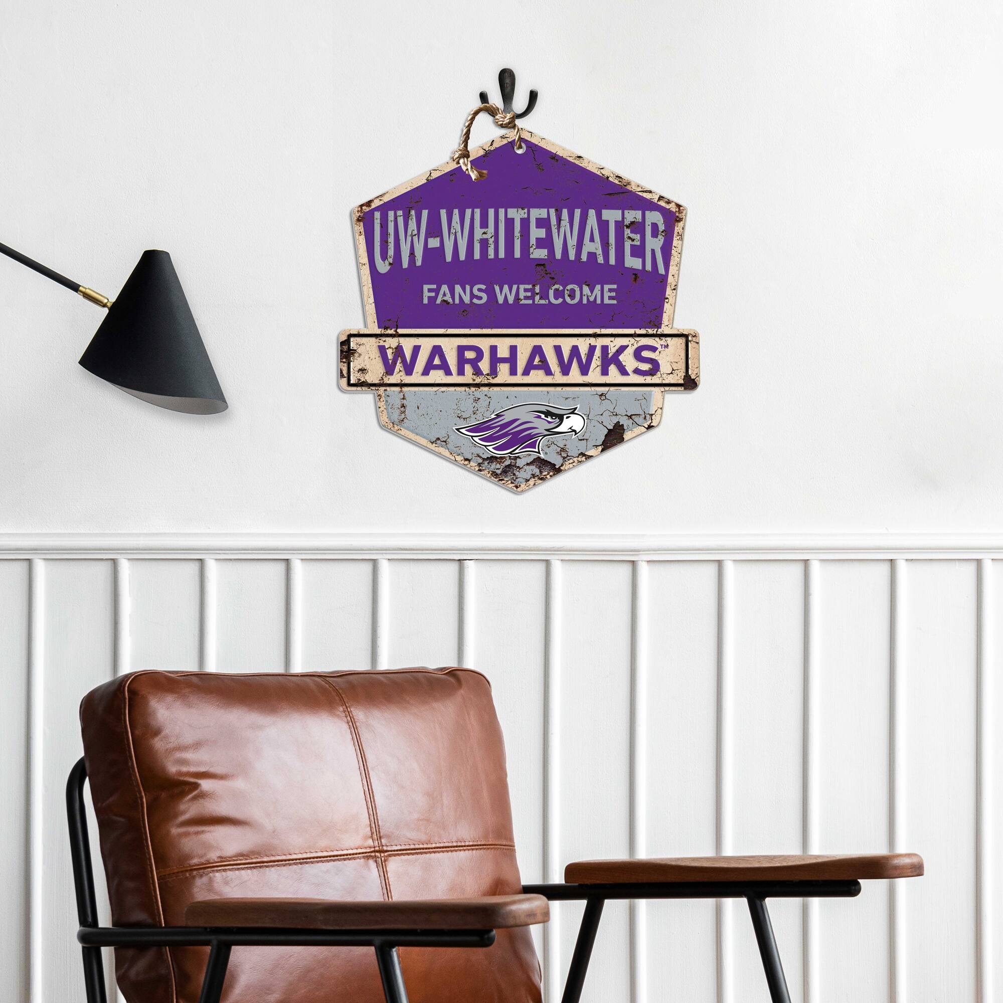 UW-WHITEWATER FANS WELCOME WARHAWKS