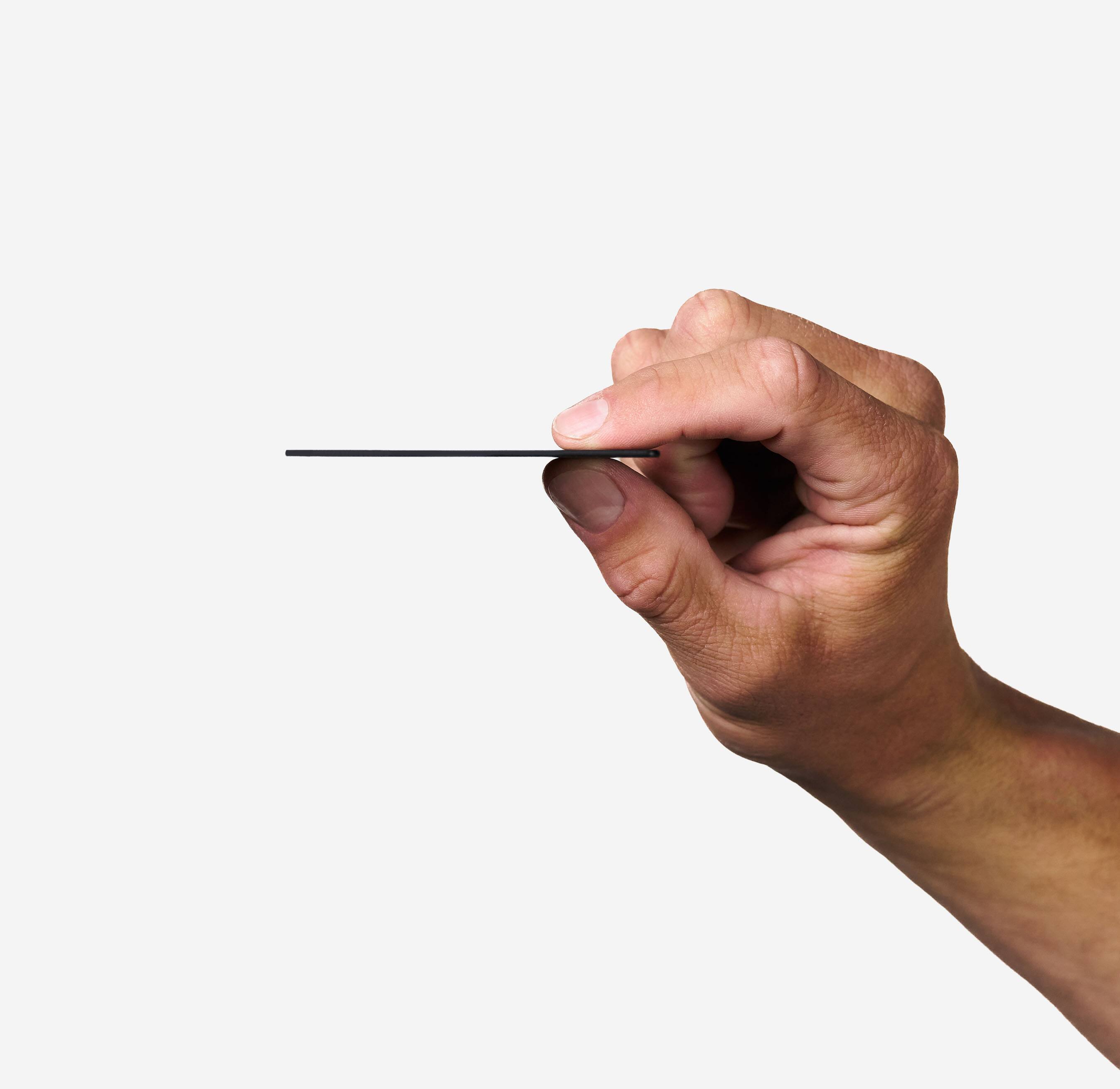 Alt View 1. The Ridge Wallet - Ridge - Tracker Card - Black.