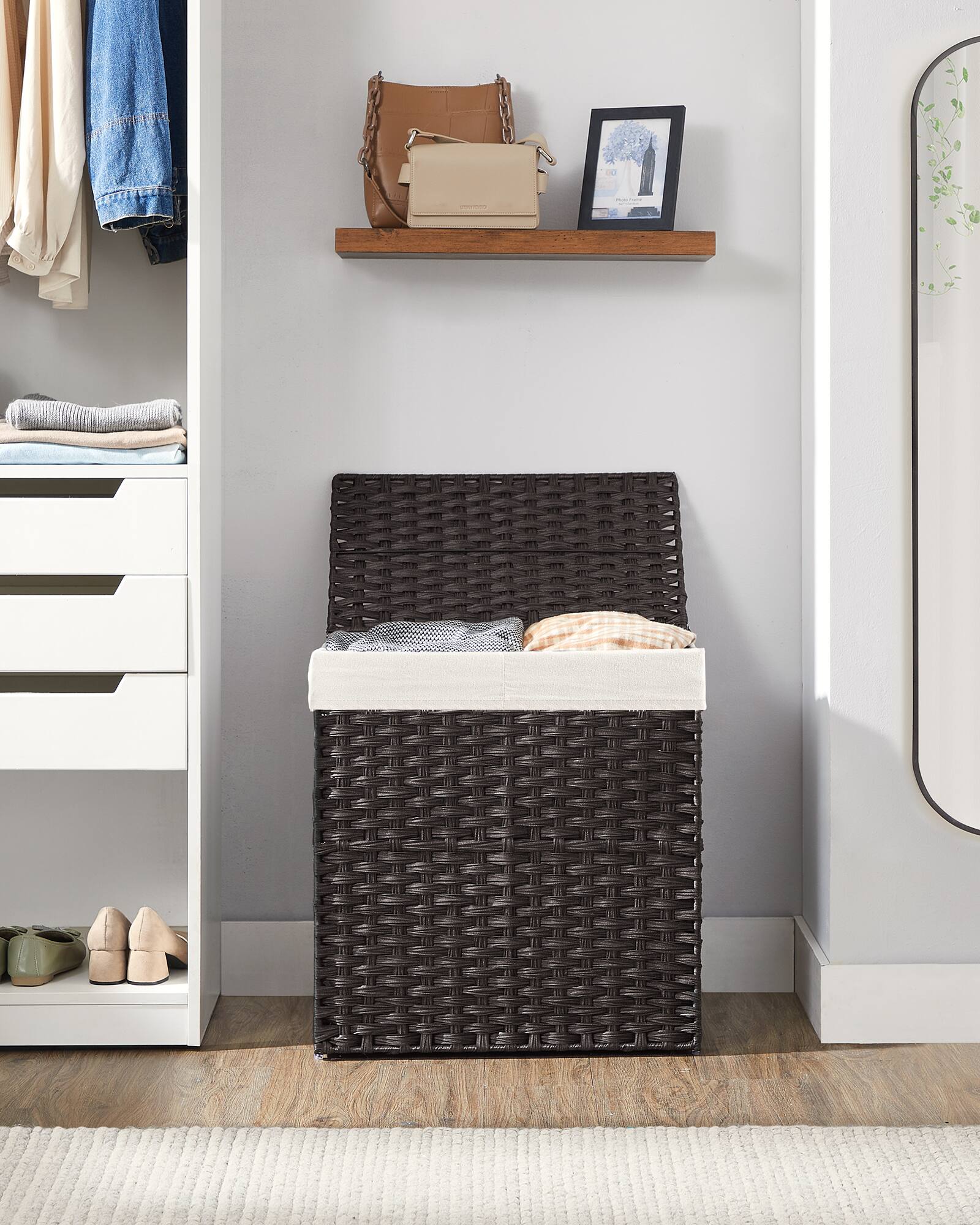 Alt View 5. Songmics Home - Laundry Hamper with Lid and 2 Removable Liner Bags,110L, 6 Mesh Bags, Wicker Laundry Basket, Double Laundry Hamper - Black.