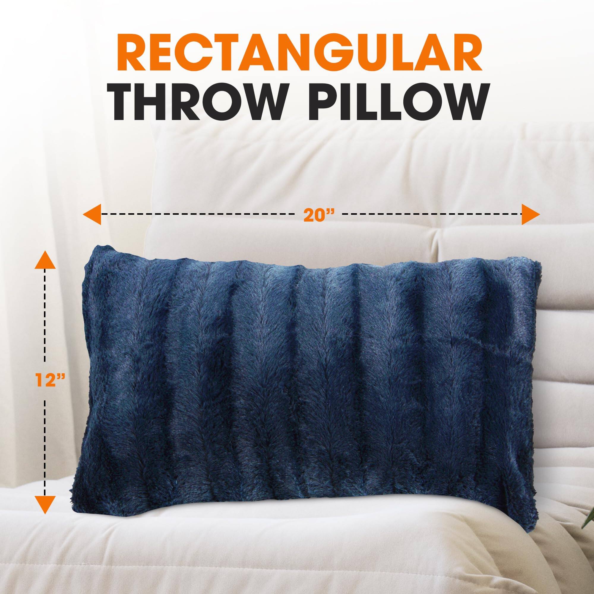 RECTANGULAR THROW PILLOW

20" x 12"