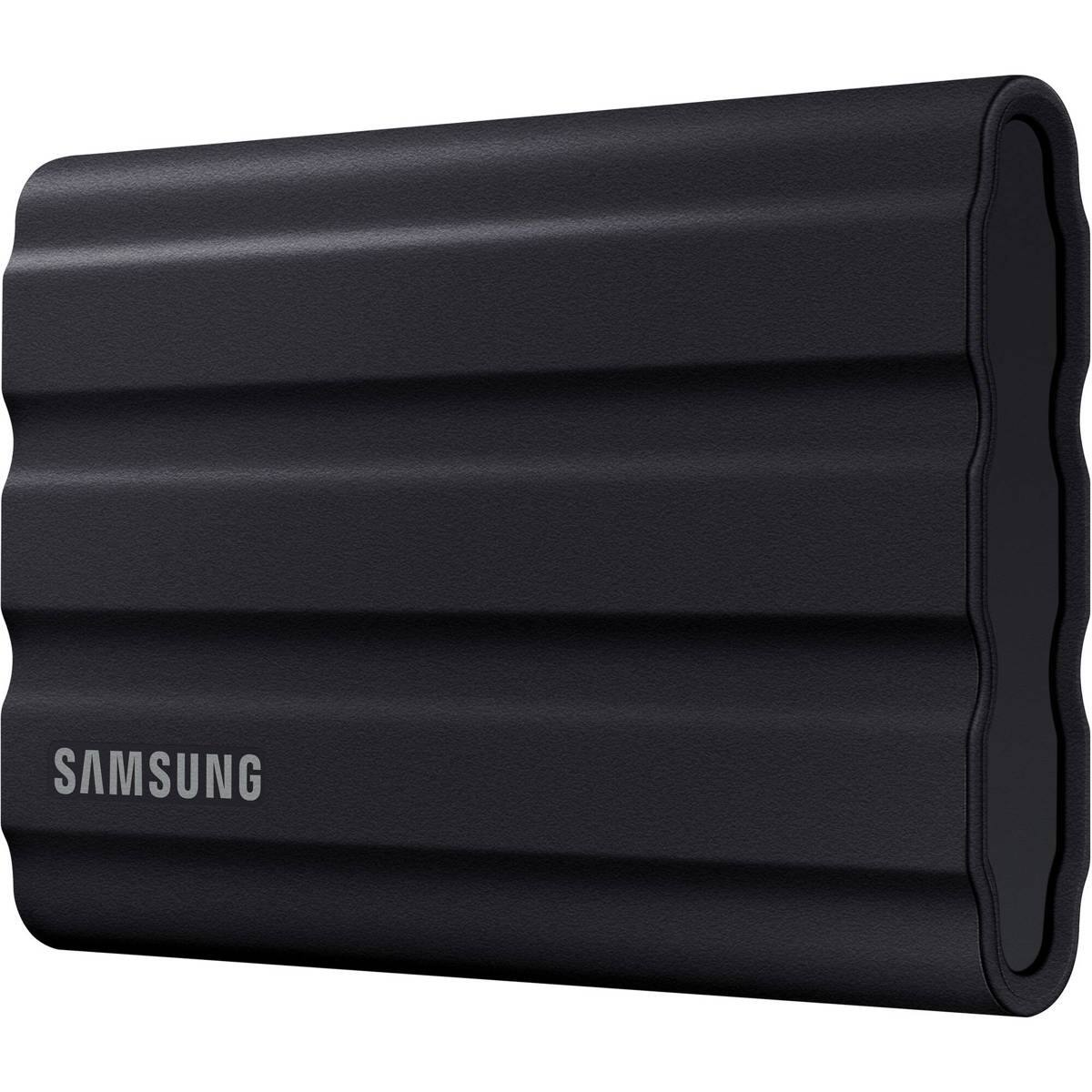 Alt View 7. Samsung - Samsung T7 Shield 2TB USB 3.2 Gen 2 Type-C Portable External SSD, Black, with HD-2 Drive Case.
