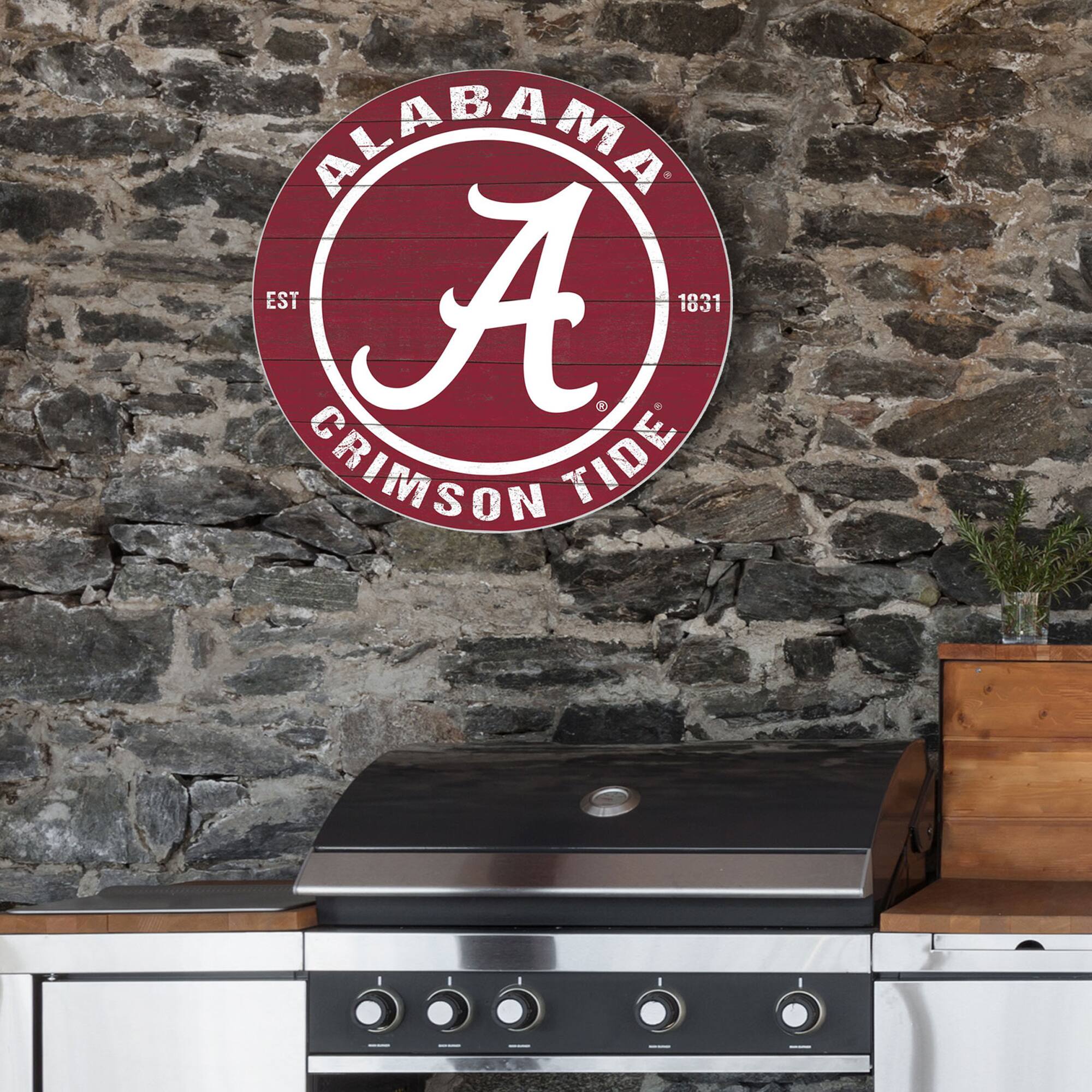 ALABAMA  
A  
EST 1831  
CRIMSON TIDE