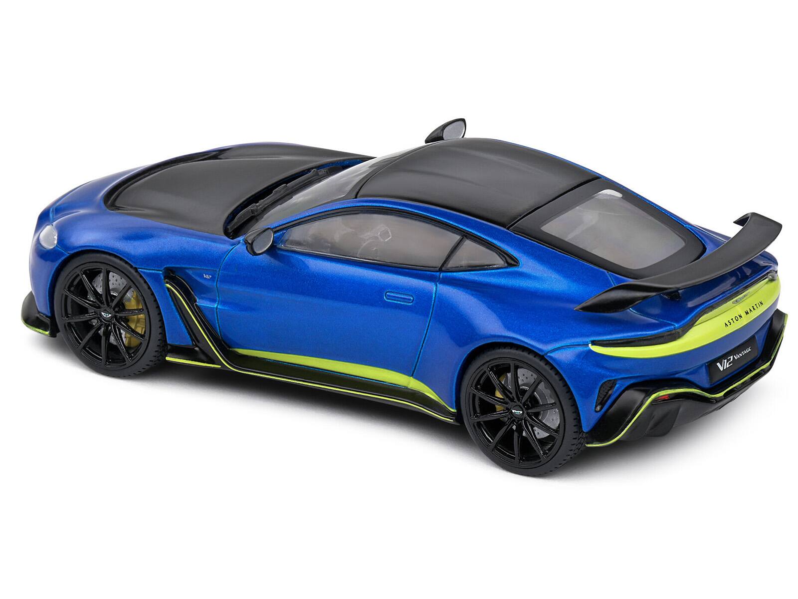 Aston Martin  
V12 Speedtail