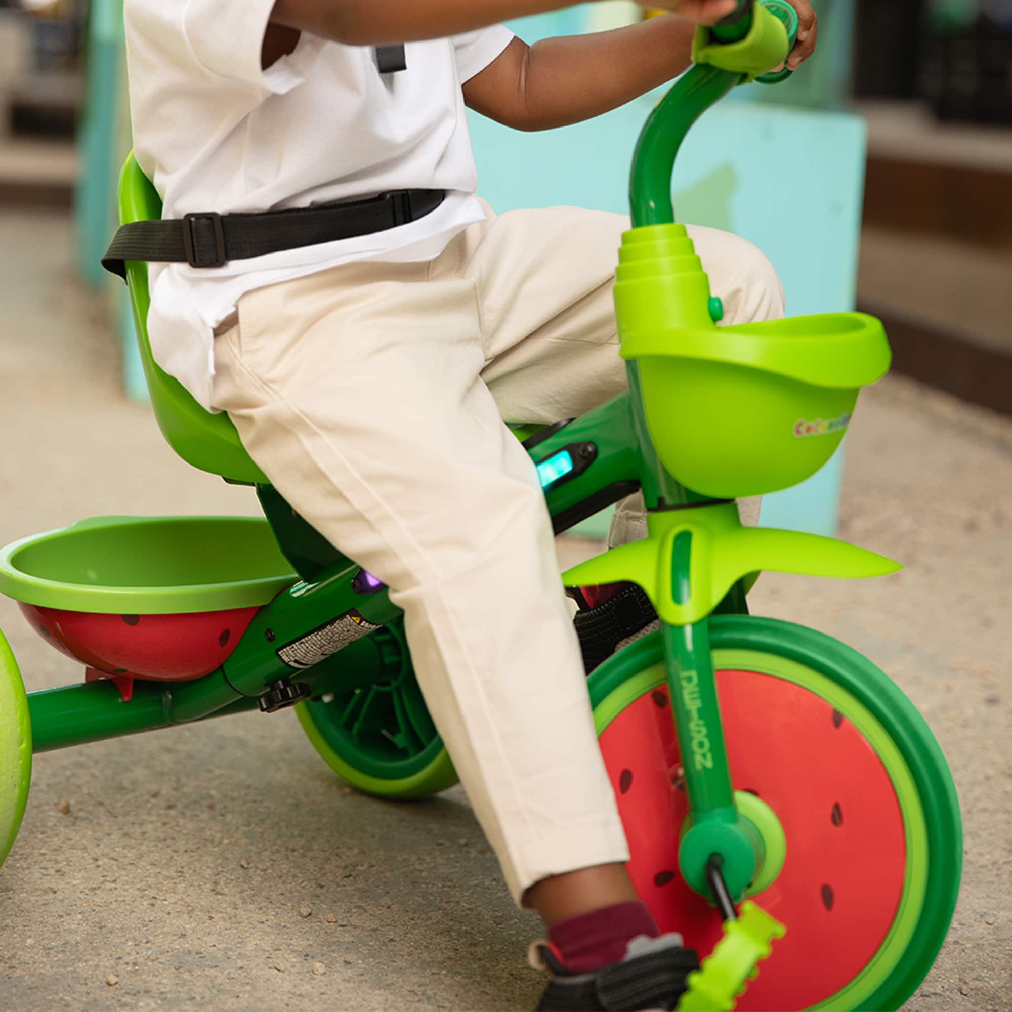 Jetson CoComelon Light Up Trike with Front and Rear Baskets