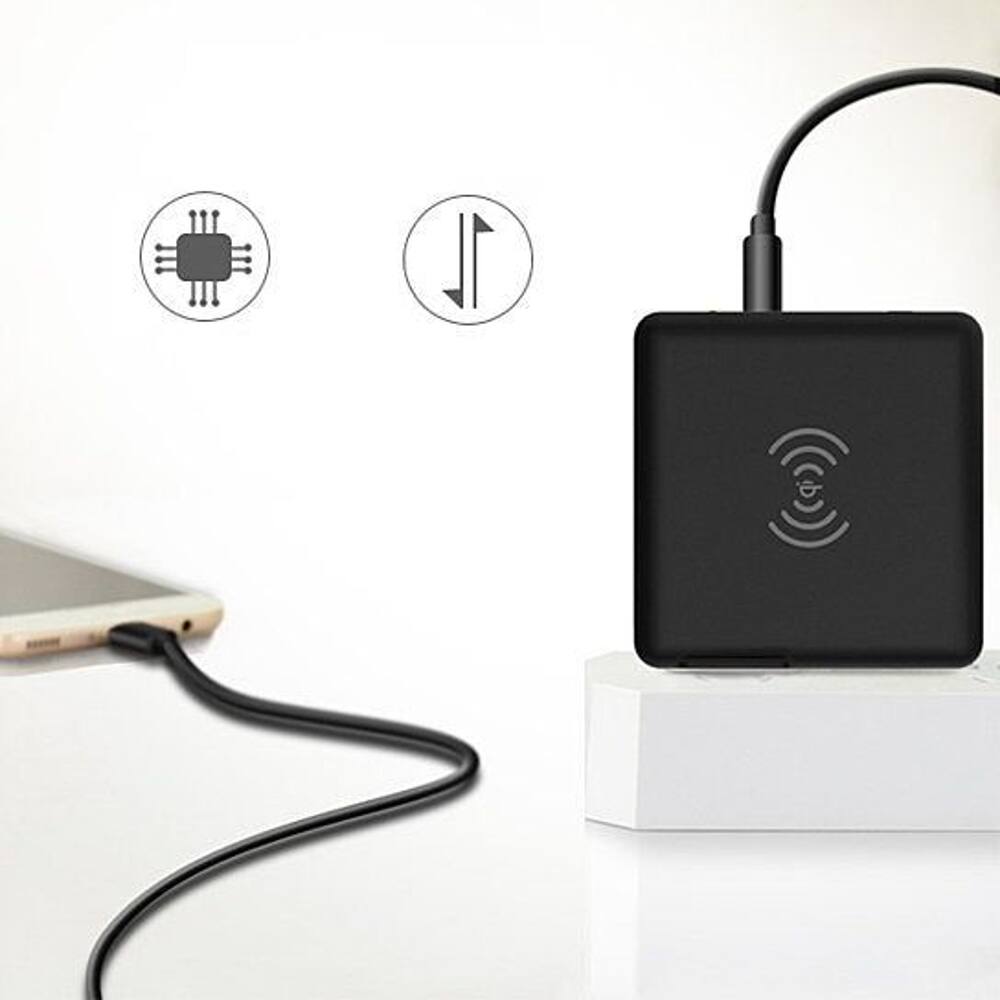 Alt View 1. Loheer - Loheer Universal Travel Adapter Type C Portable Power Bank.
