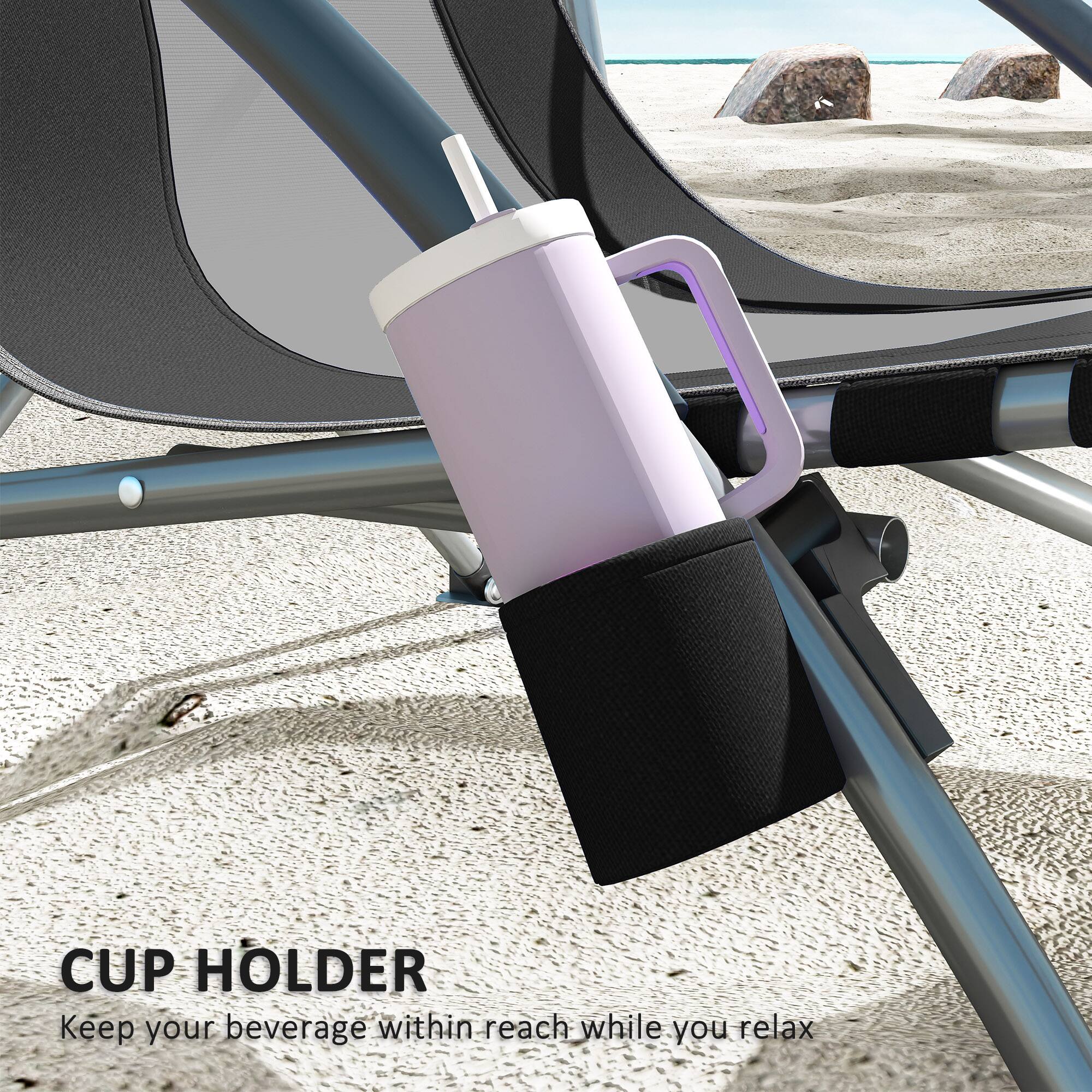 CUP HOLDER  
Keep your beverage within reach while you relax