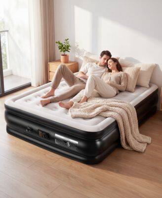 Angle. Sugift - Queen Air Mattress 18in Raised Inflatable Bed With Built-In Pump 660 lbs Capacity For Guests And Camping - White.