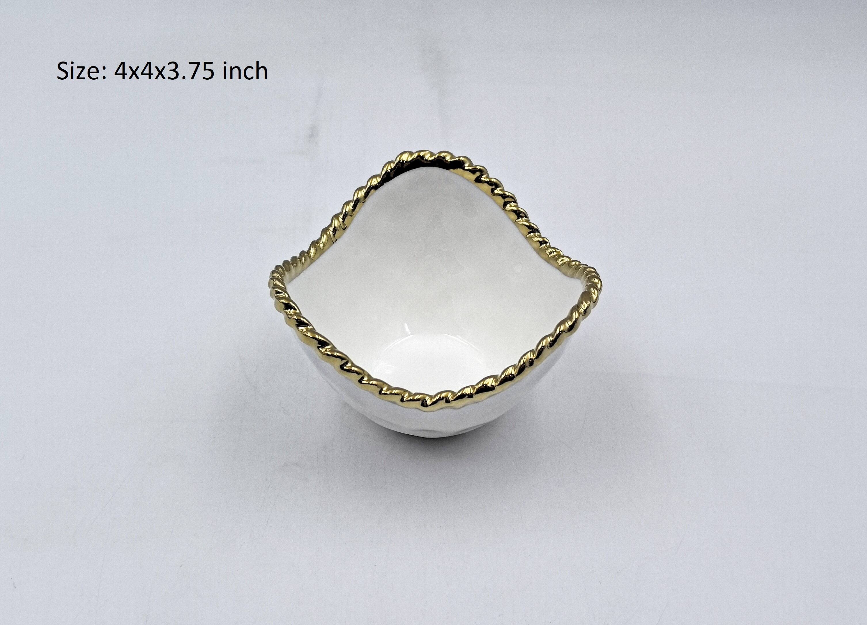 Size: 4x4x3.75 inch