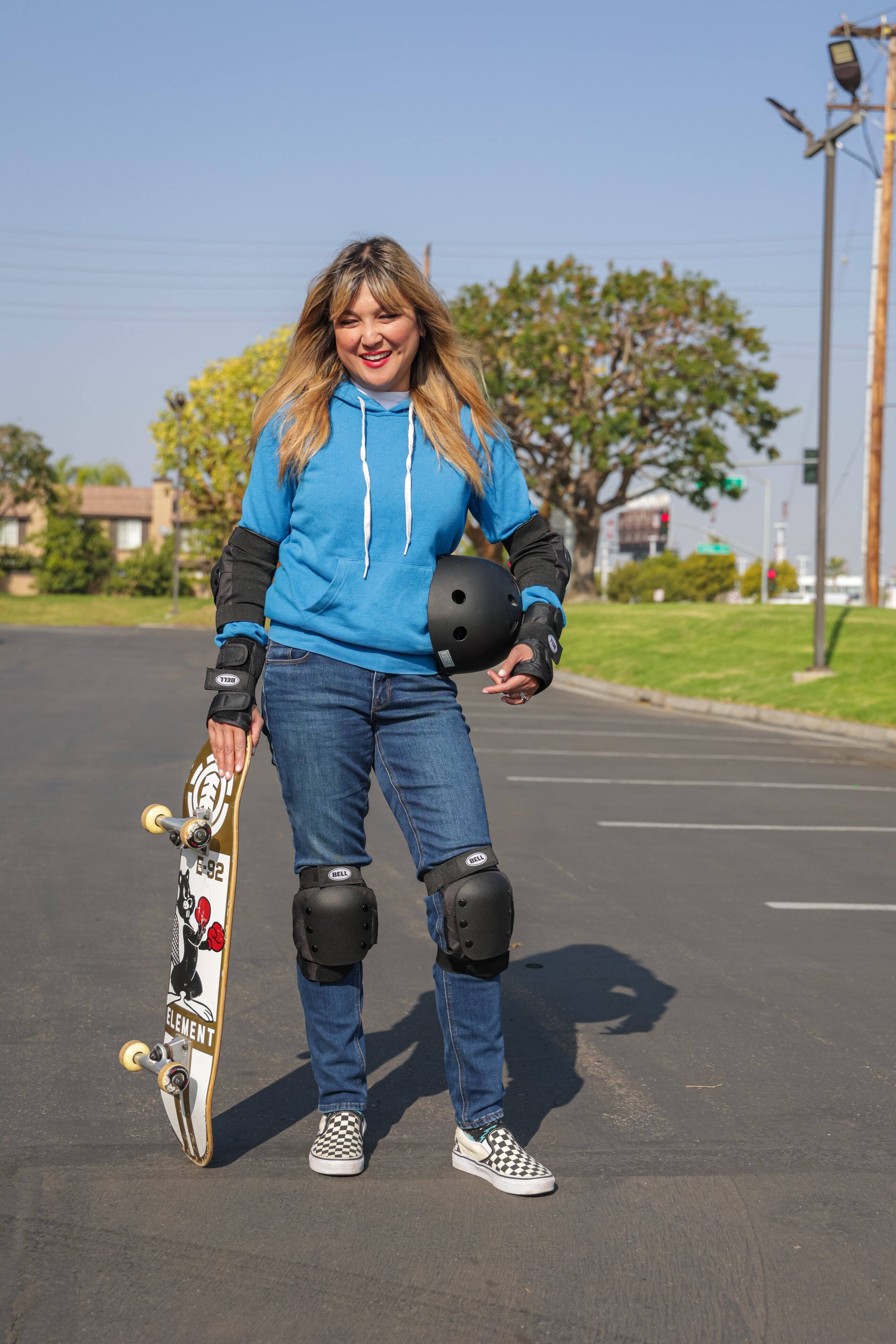 Alt View 14. Bell - Adult Pad Set for Bike and Scooter - Black.