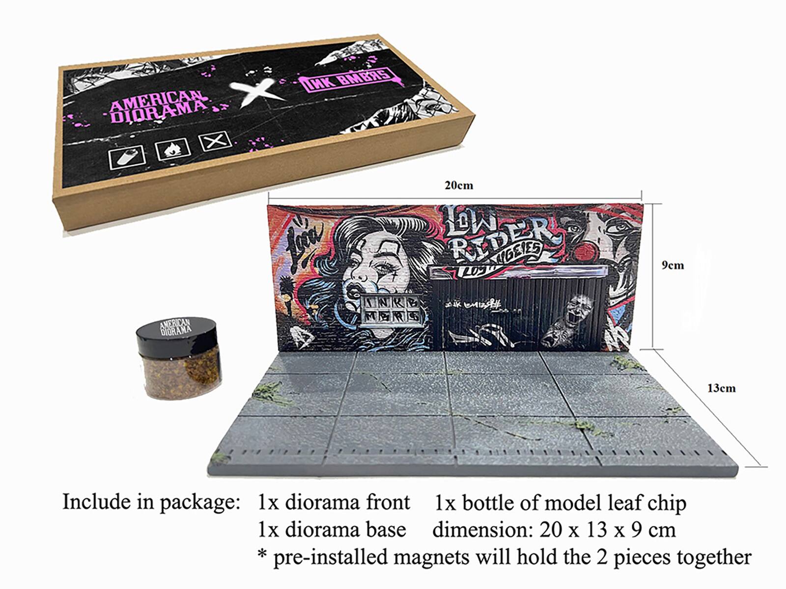 AMERICAN DIORAMA  
BOMBAS  

Include in package:  
1x diorama front  
1x diorama base  
1x bottle of model leaf chip  

Dimension: 20 x 13 x 9 cm  
* pre-installed magnets will hold the 2 pieces together