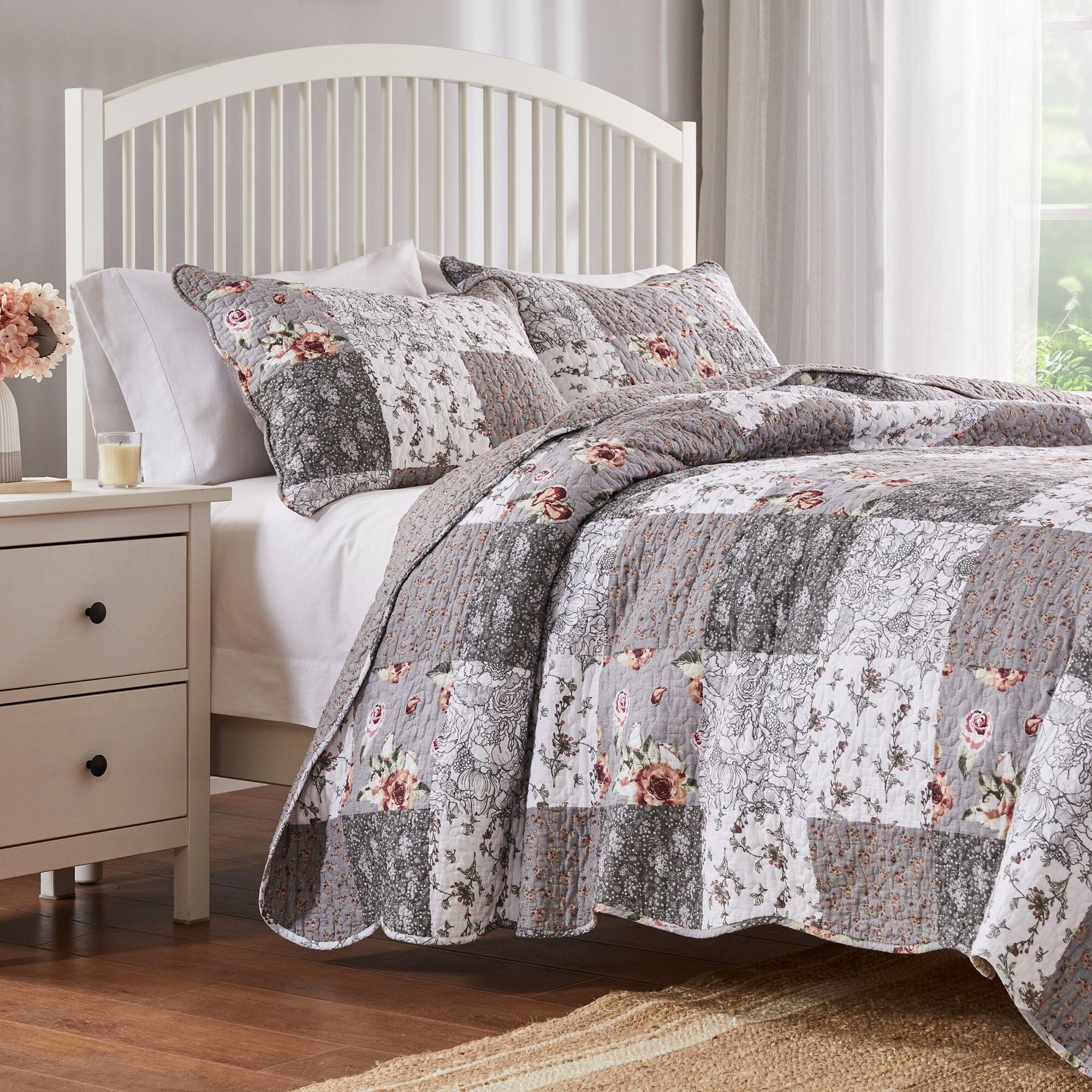 Alt View 1. Barefoot Bungalow - Greenland Home Fashions Barefoot Bungalow Giulia Comfortable Quilt Set - 3-Piece - Full/Queen 90x90", Gray - Gray.
