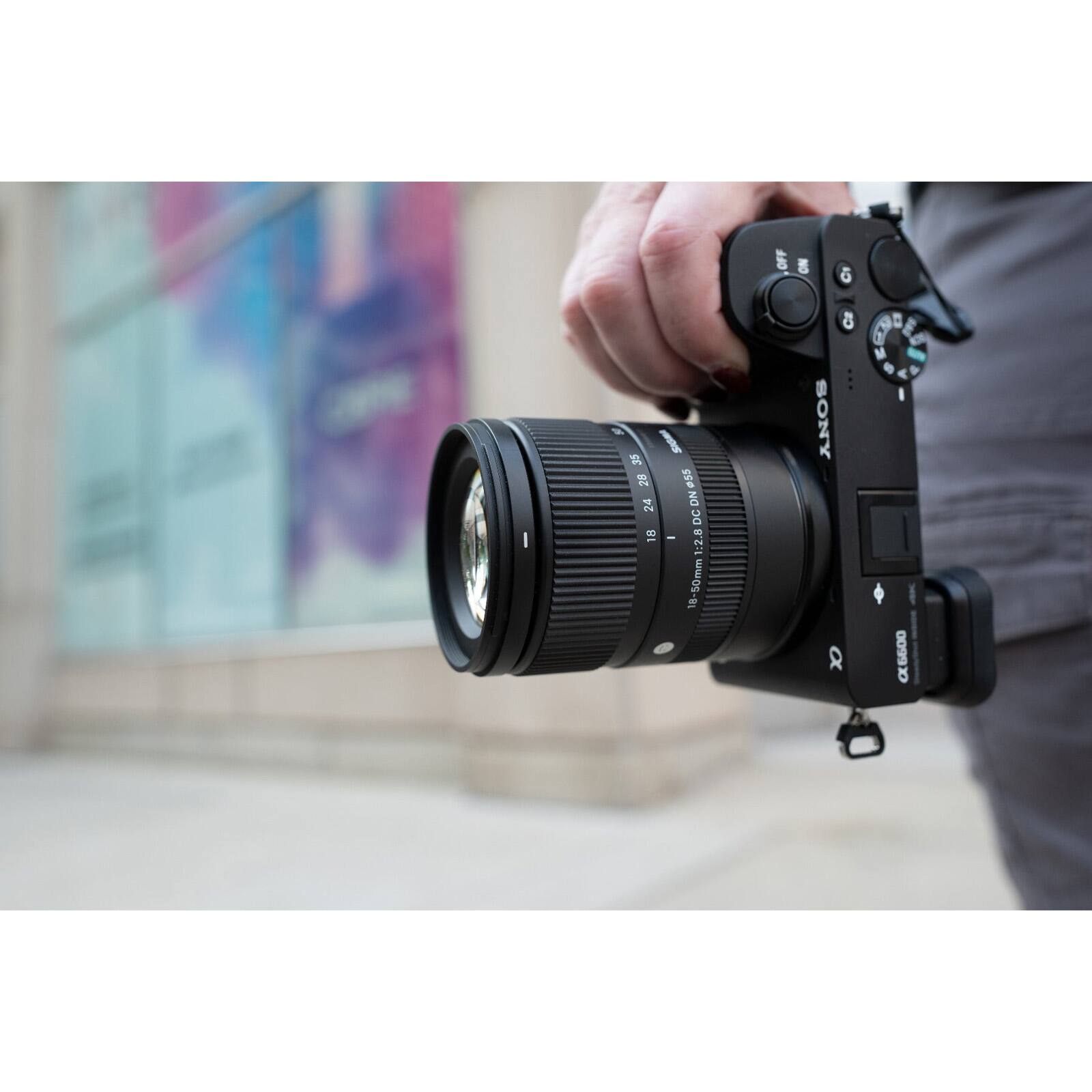 OFF NO C 80 D I 35 28 DN#55 24 18 I DN DG 1:2.8 50mm 18 SONY a I 5500 a
